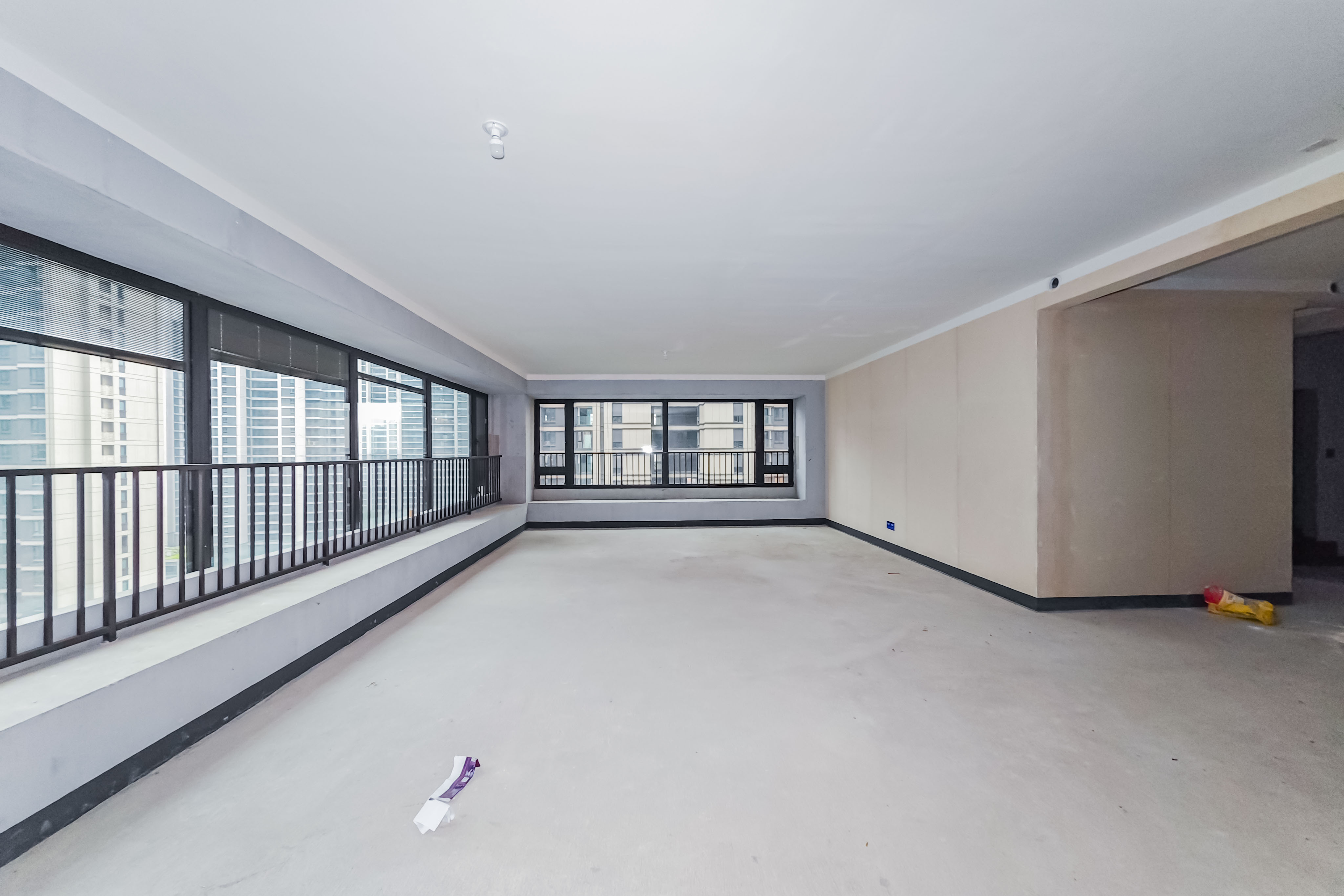 建发玖洲观澜  4室2厅2卫   360.00万其他