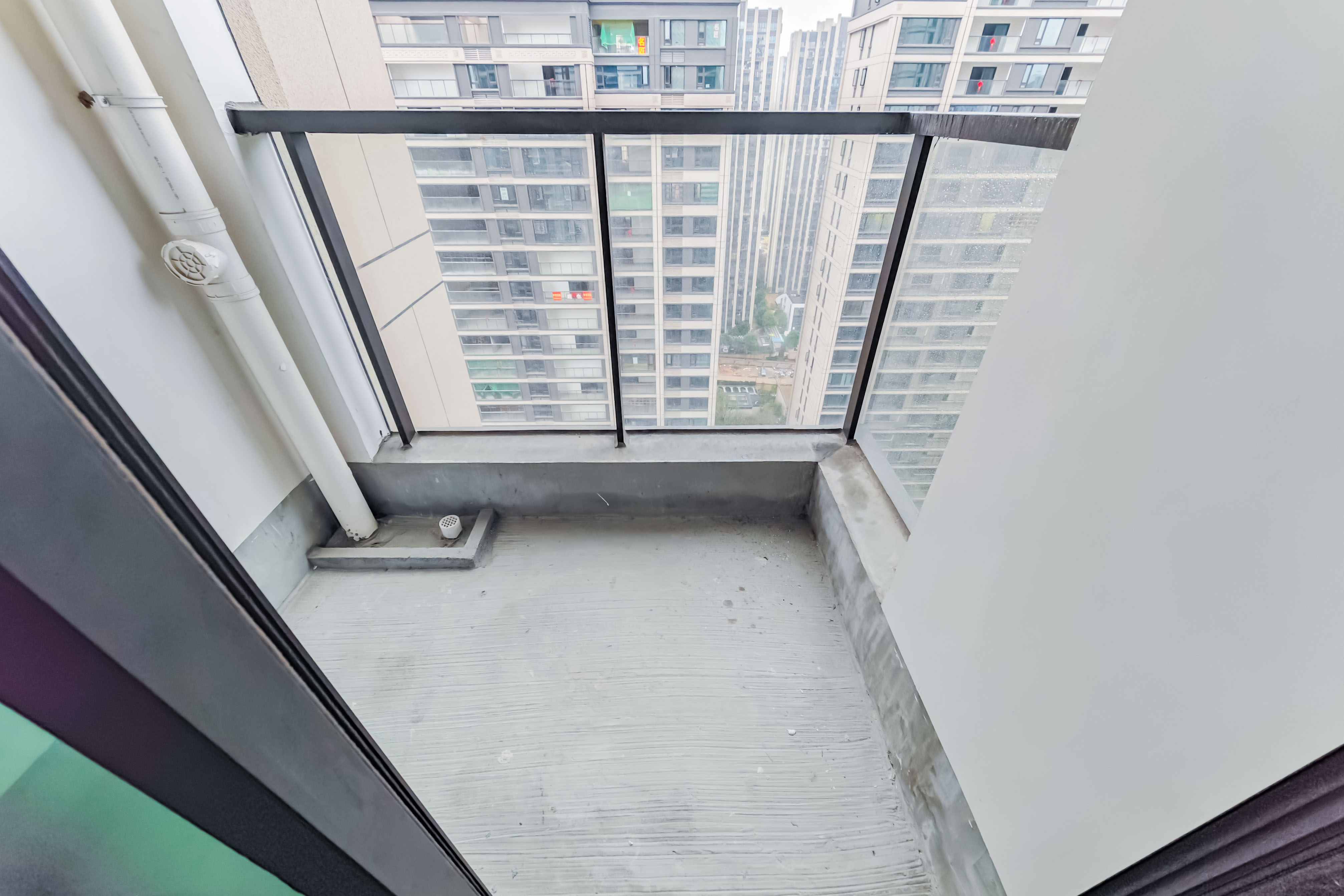 建发玖洲观澜  4室2厅2卫   225.00万其他