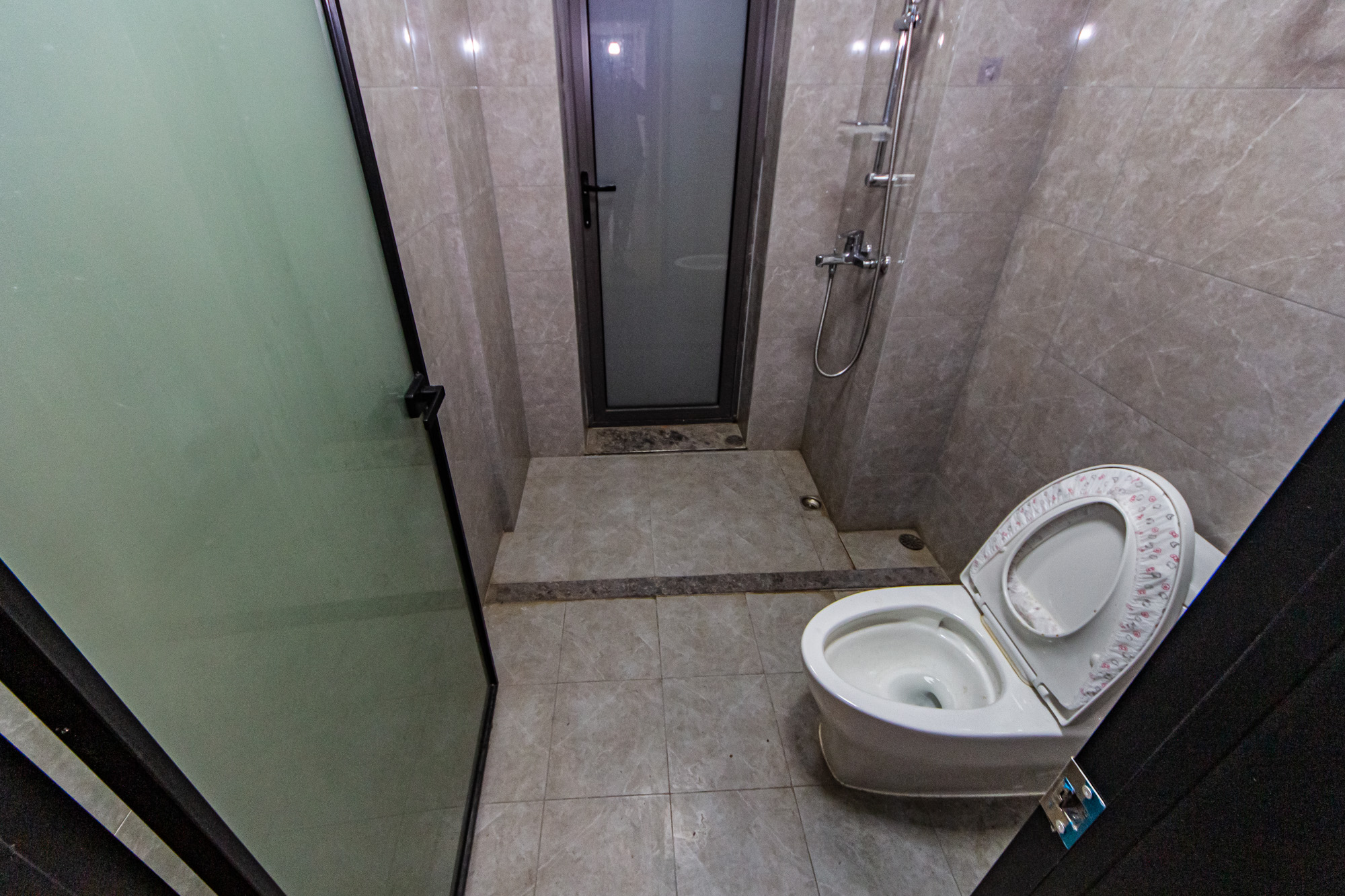 北辰瀚江府  3室2厅1卫    220.0万卫生间