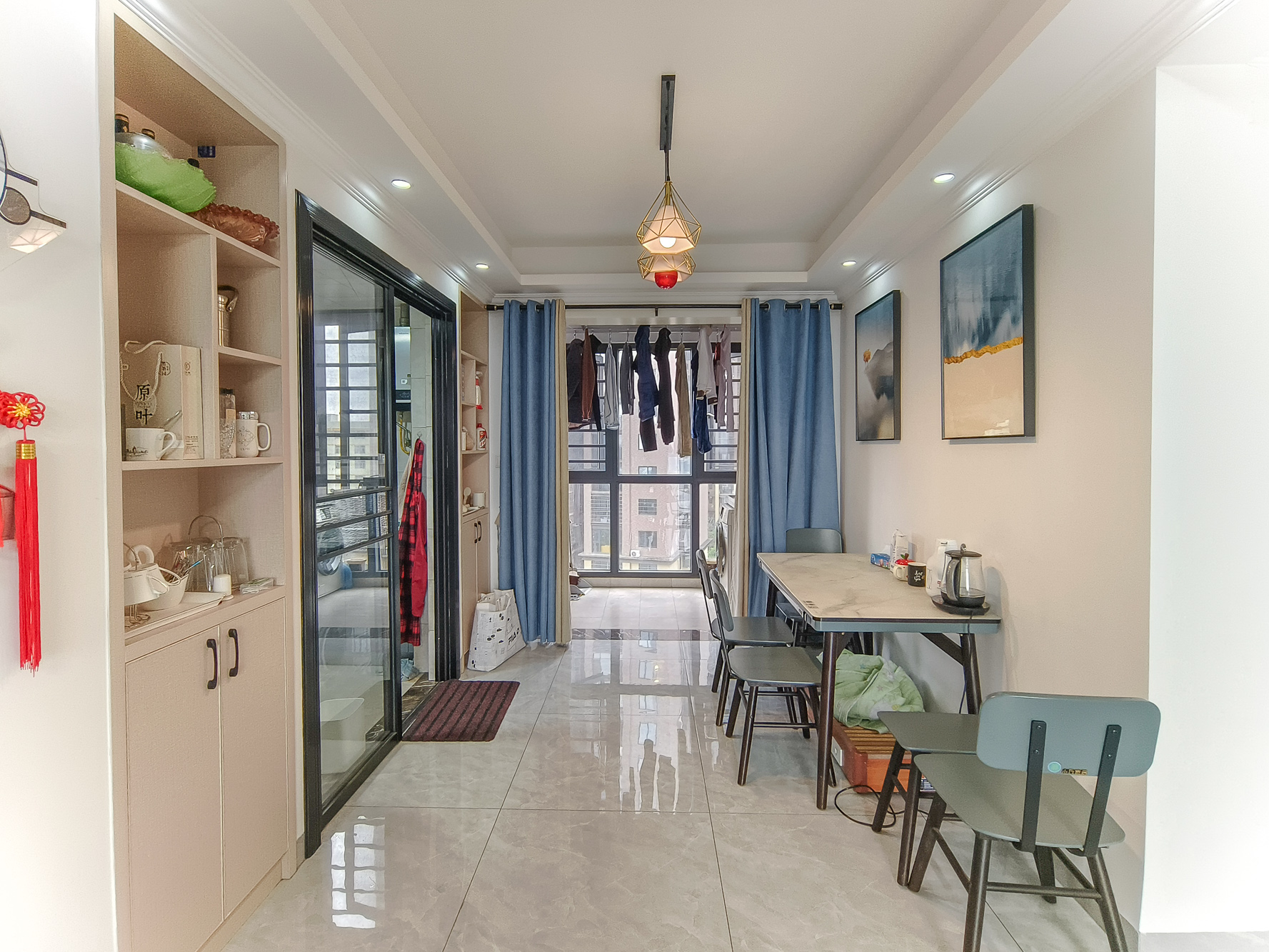 中安善化国际  3室2厅2卫    66.8万 中安善化国际  3室2厅2卫    66.8万客厅