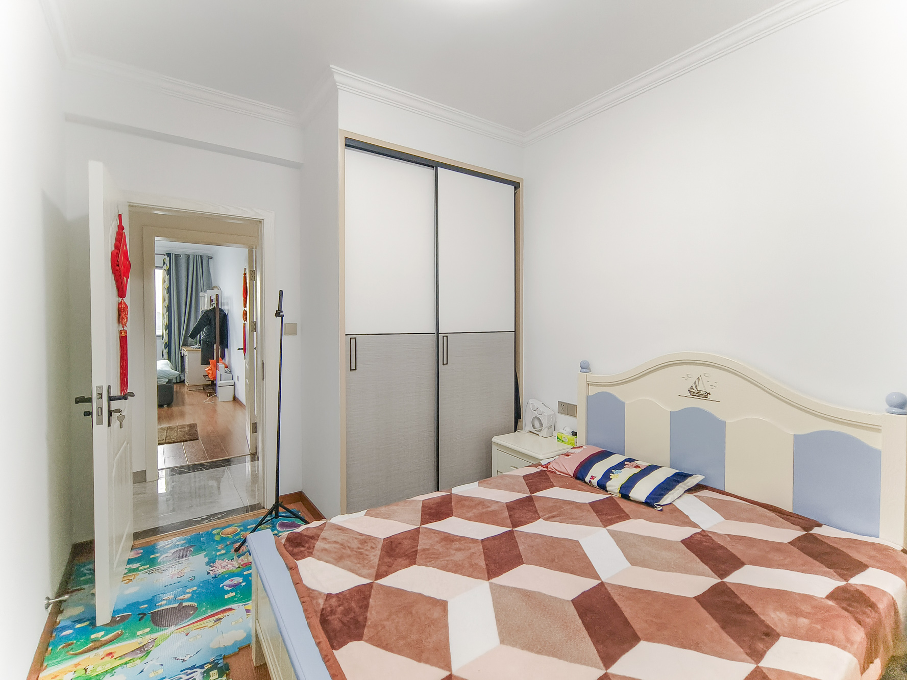 中安善化国际  3室2厅2卫    66.8万 中安善化国际  3室2厅2卫    66.8万卧室