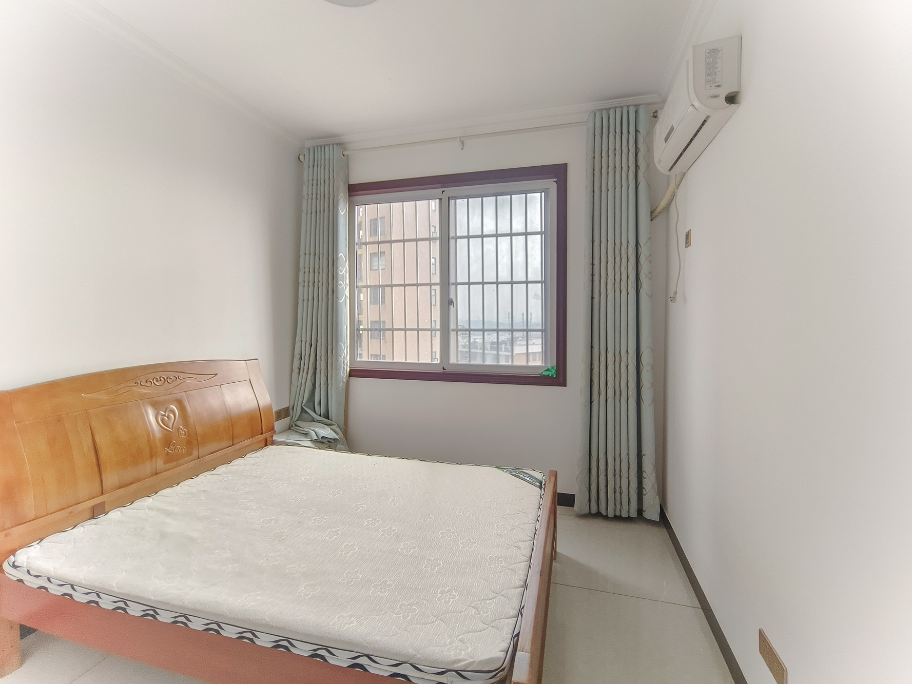 中安善化国际 3室2厅2卫 55.8万 中安善化国际 3室2厅2卫 55.8万卧室