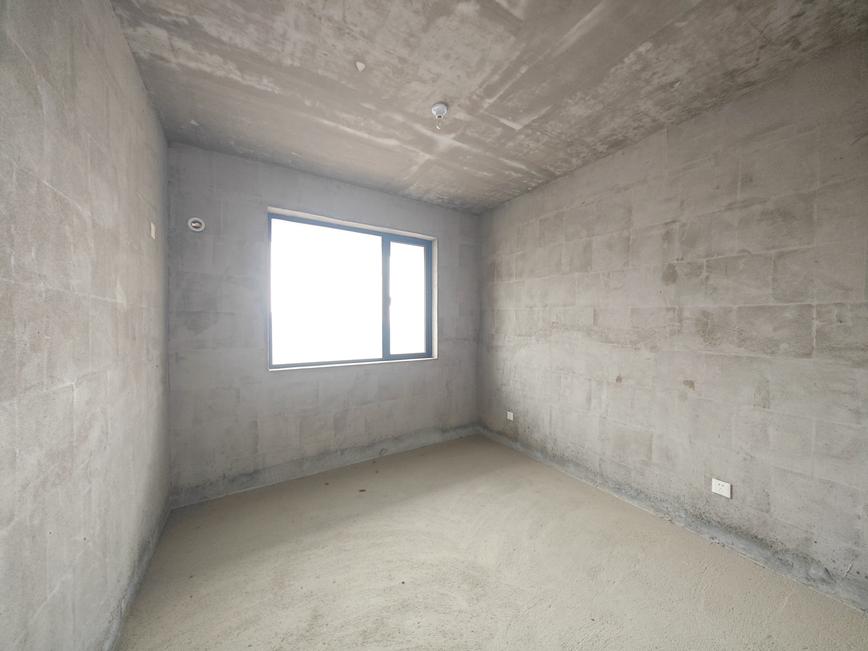 恒生碧水龙庭  3室2厅2卫    88.0万 恒生碧水龙庭  3室2厅2卫    88.0万卧室