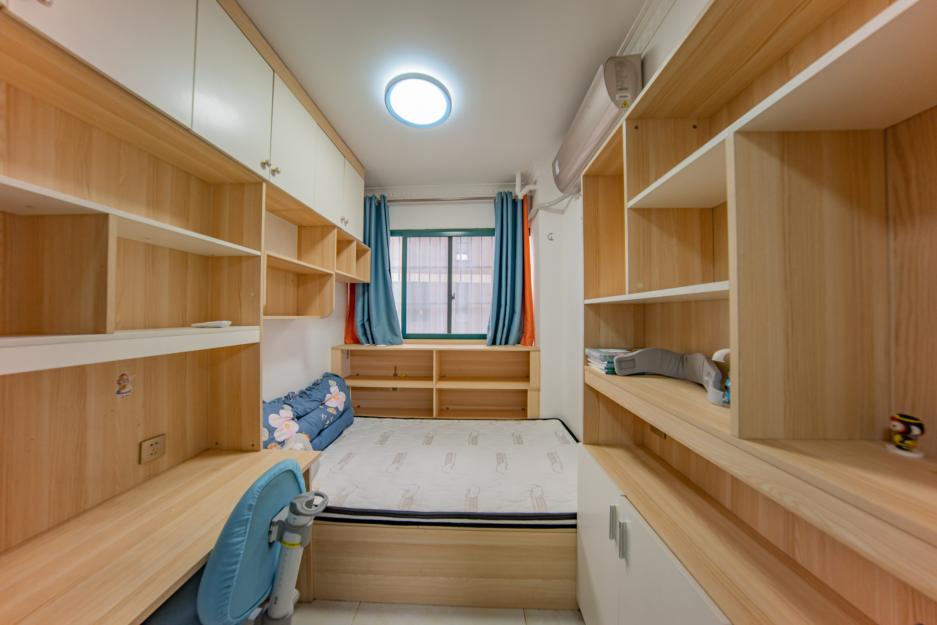 洋湖时代  3室2厅1卫    62.0万 洋湖时代  3室2厅1卫    62.0万卧室