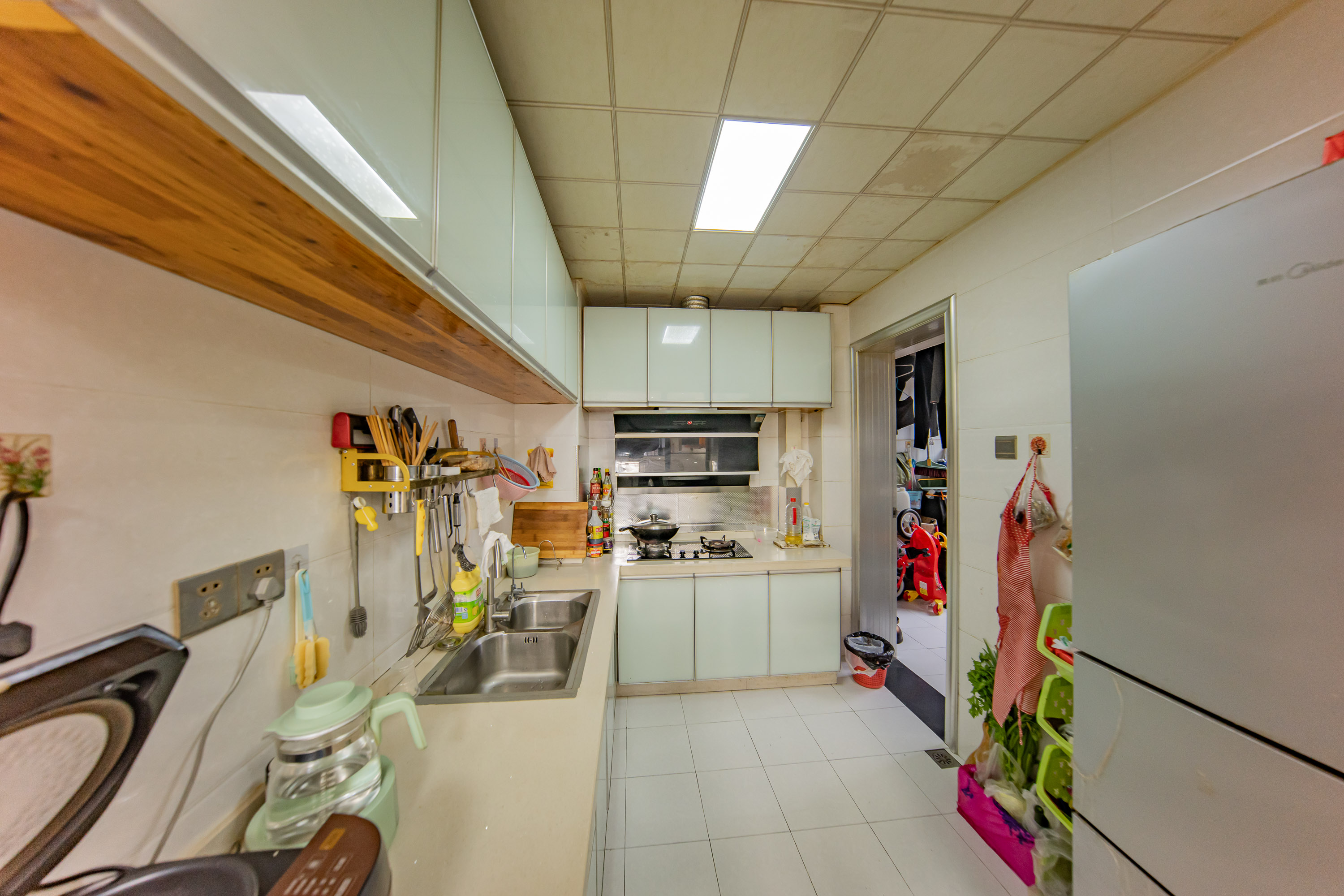 金鼎公园尚  2室2厅1卫    62.8万 金鼎公园尚  2室2厅1卫    62.8万厨房