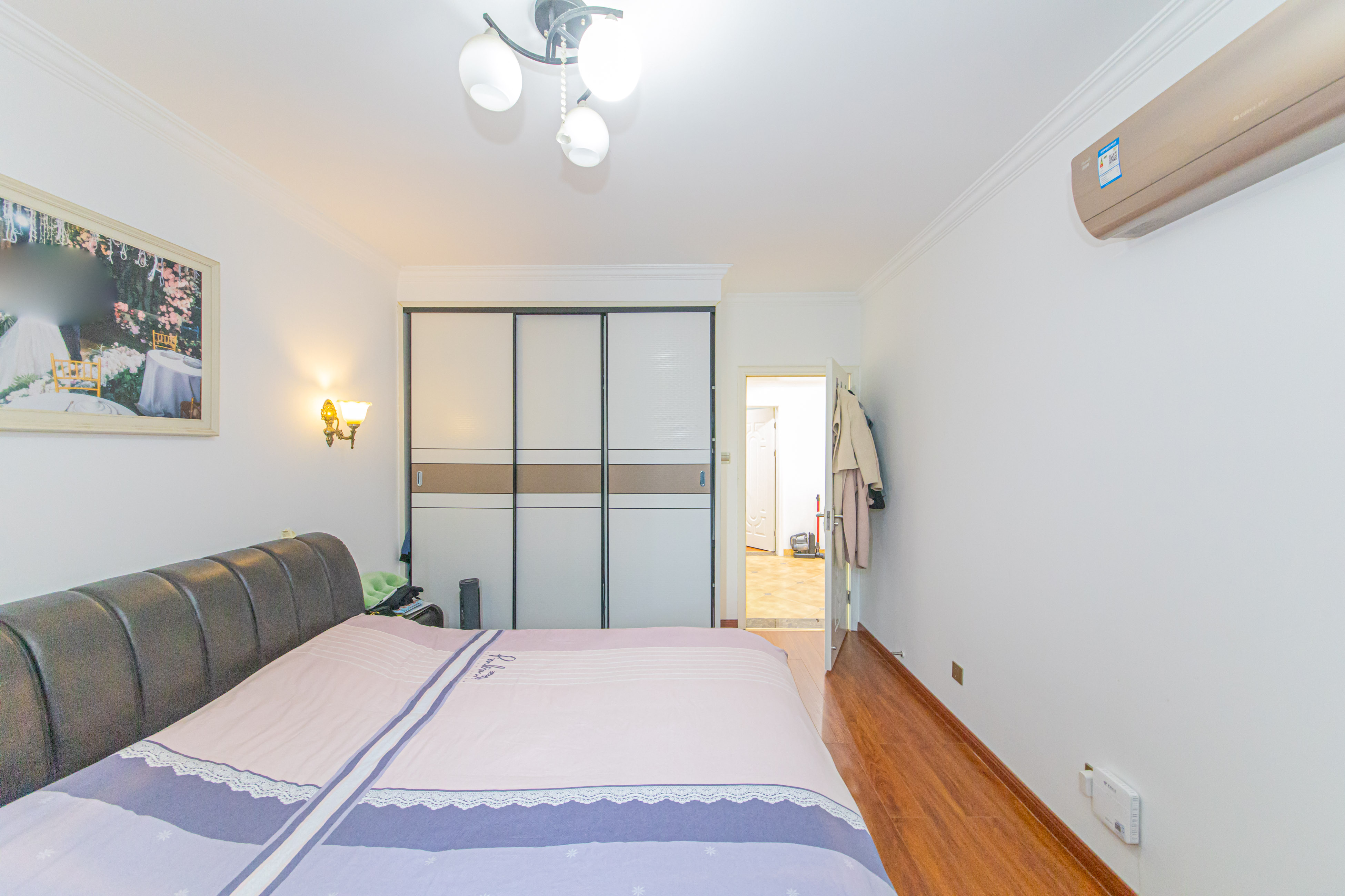 鑫远悦城(鑫远悦时代)  3室2厅1卫    102.0万 鑫远悦城(鑫远悦时代)  3室2厅1卫    102.0万卧室