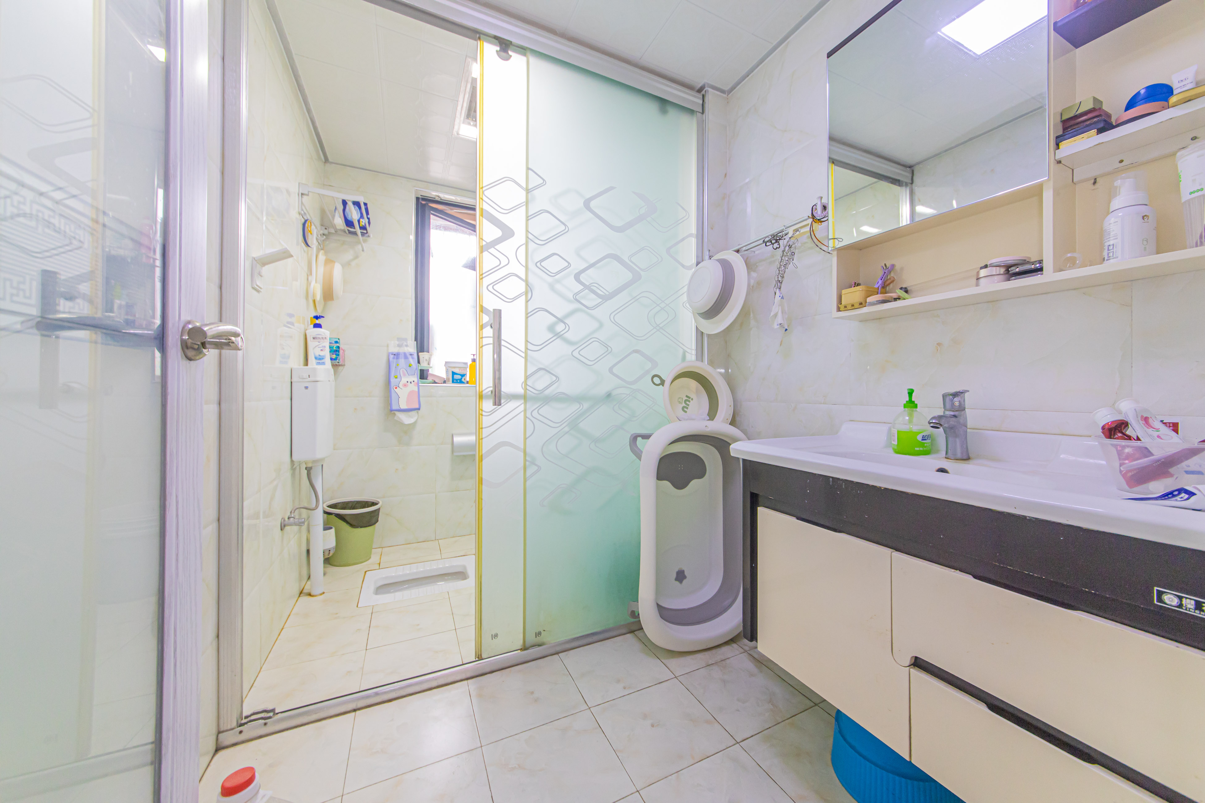 中建芙蓉嘉苑  3室2厅1卫    100.0万 中建芙蓉嘉苑  3室2厅1卫    100.0万卫生间