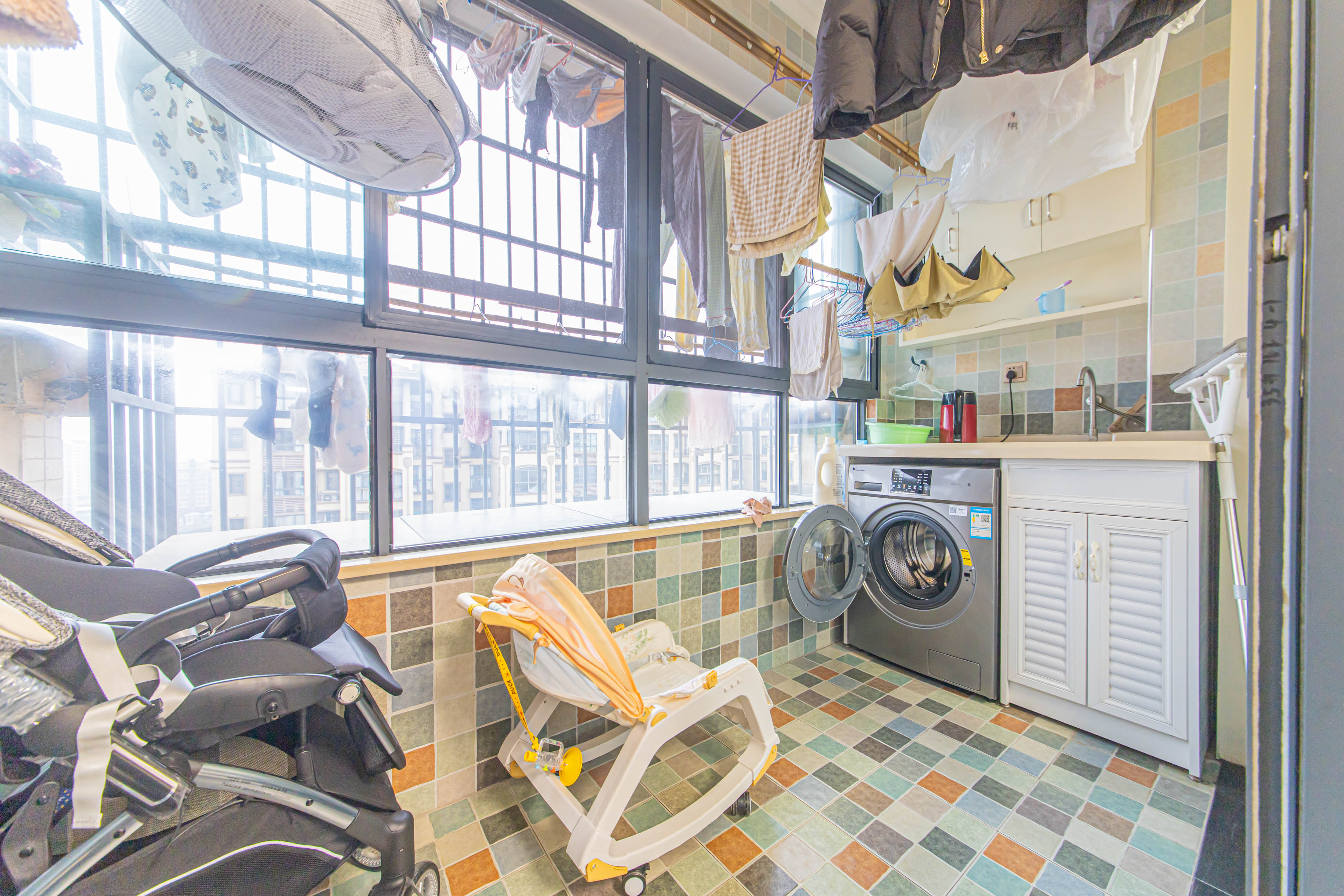 中建芙蓉嘉苑  3室2厅1卫    100.0万 中建芙蓉嘉苑  3室2厅1卫    100.0万阳台