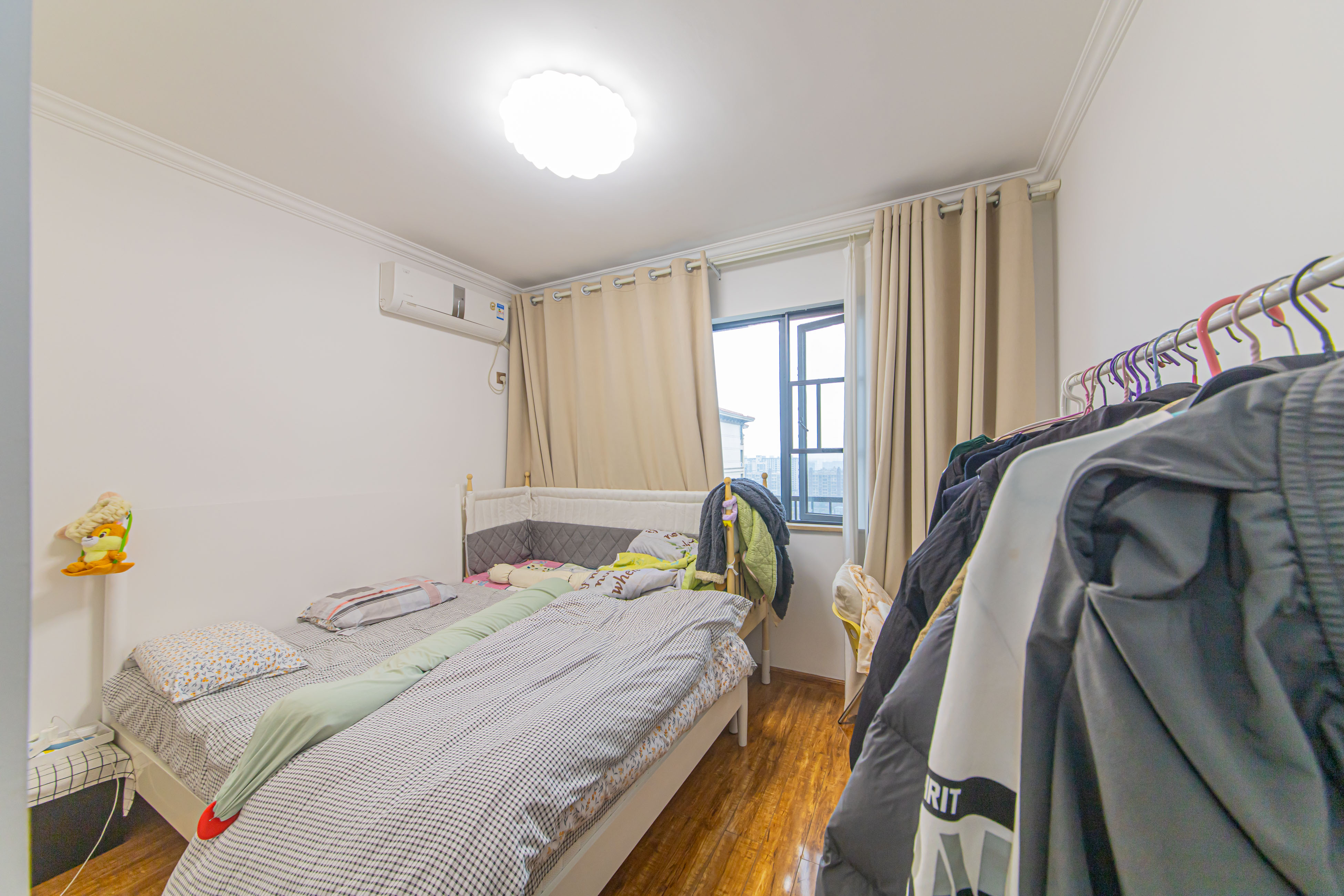 中建芙蓉嘉苑  3室2厅1卫    100.0万 中建芙蓉嘉苑  3室2厅1卫    100.0万卧室