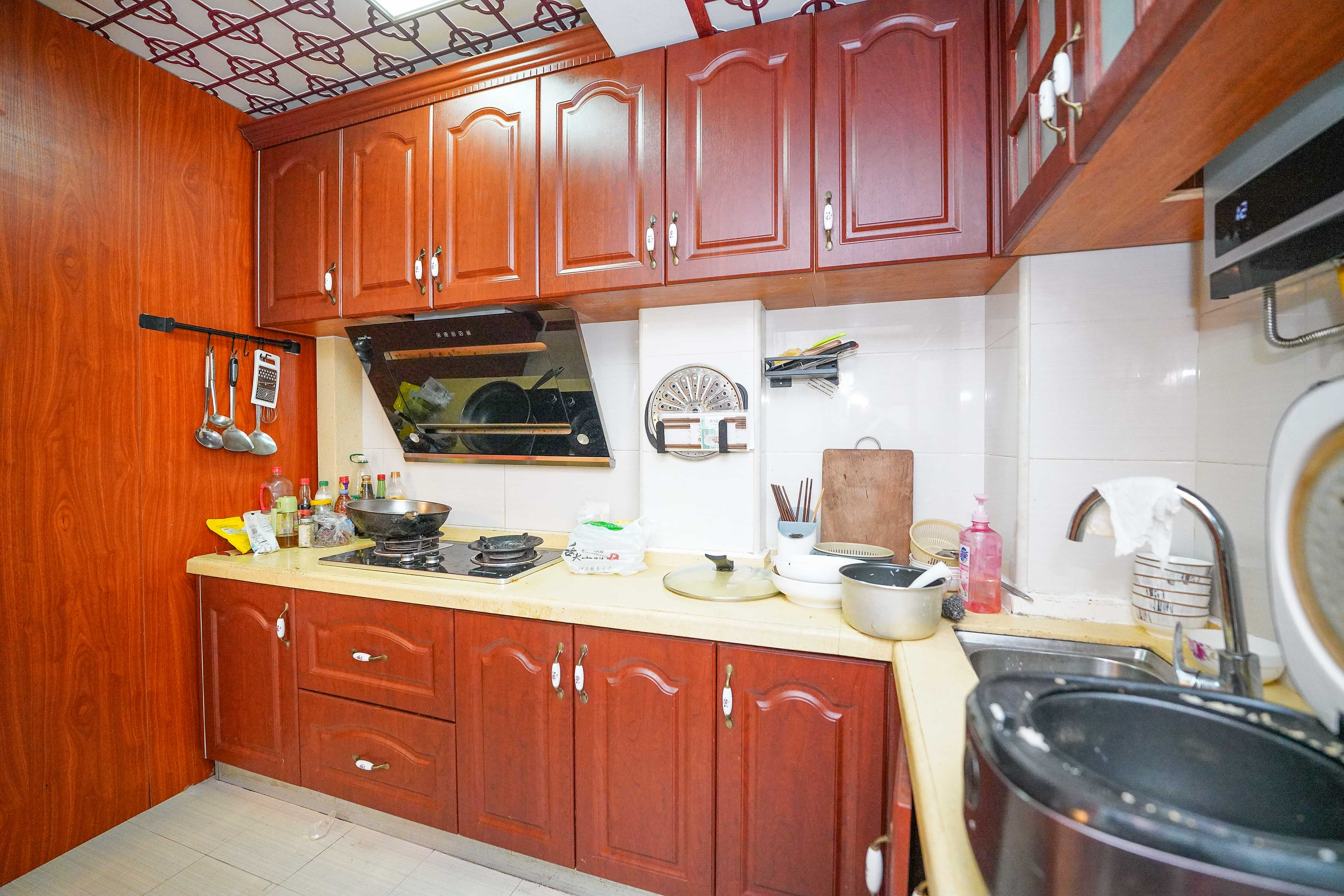 金谷豪庭  2室2厅1卫    53.8万 金谷豪庭  2室2厅1卫    53.8万厨房