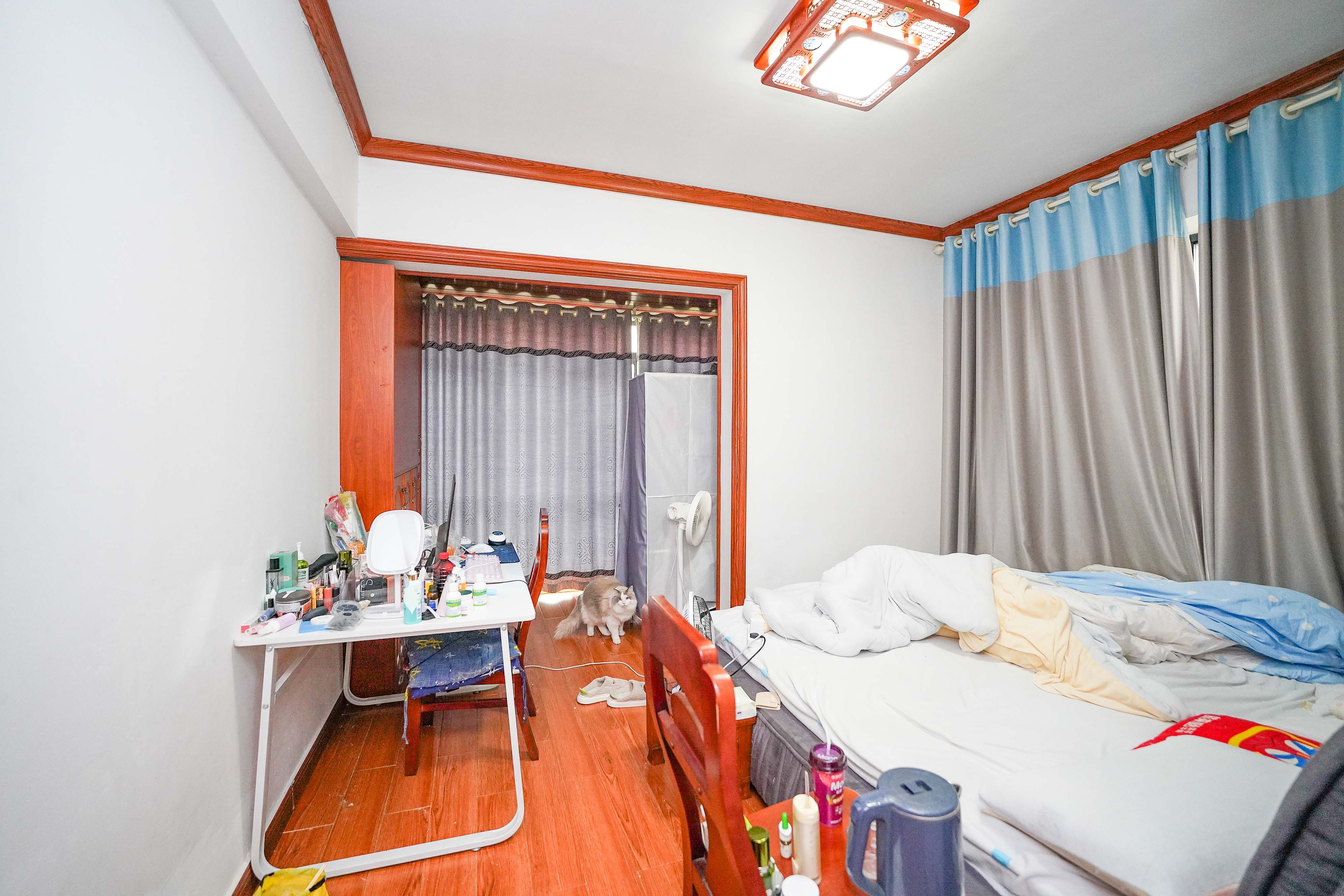 金谷豪庭  2室2厅1卫    53.8万 金谷豪庭  2室2厅1卫    53.8万卧室