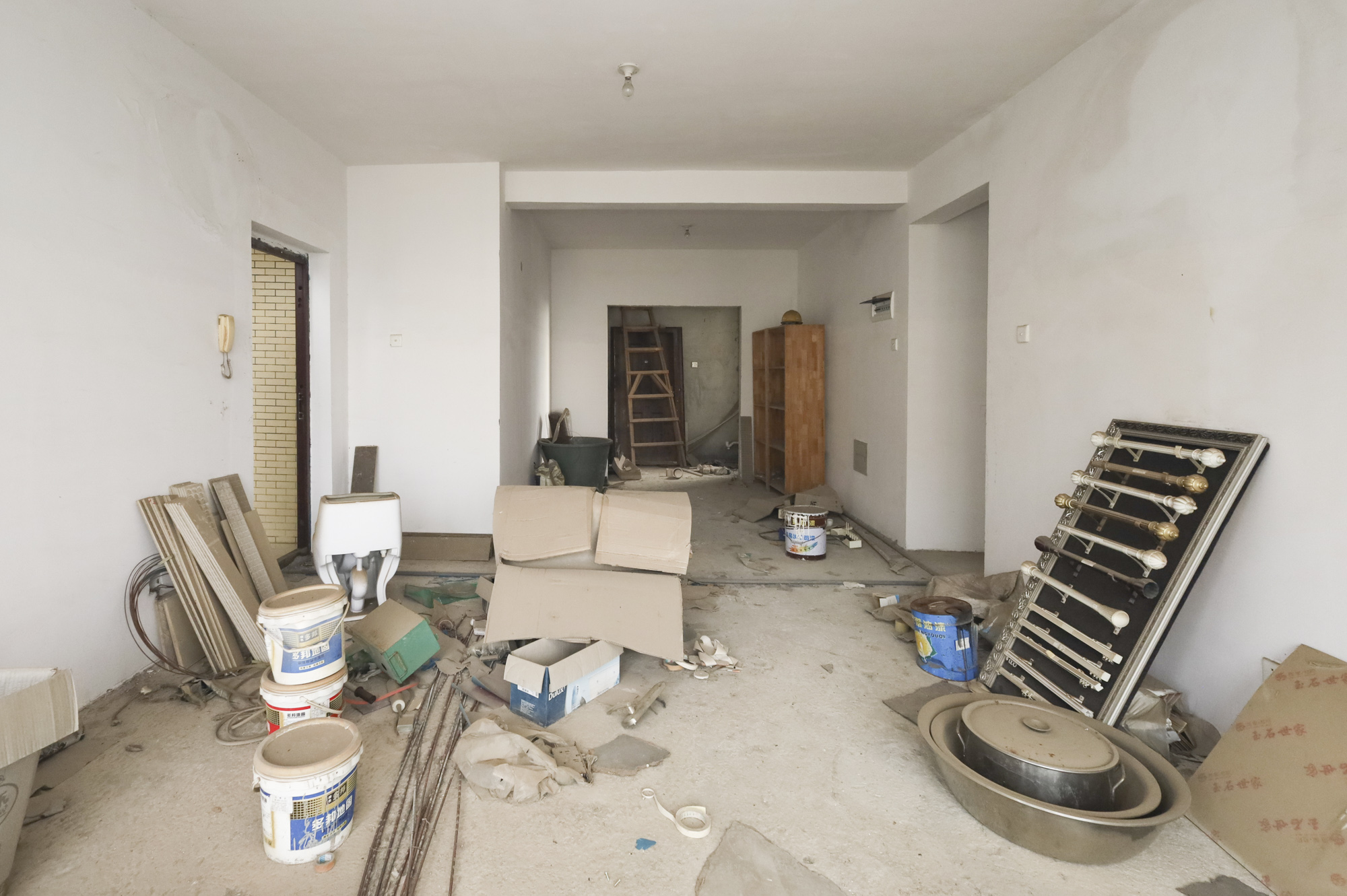 金富北城  3室2厅1卫    45.0万 金富北城  3室2厅1卫    45.0万客厅