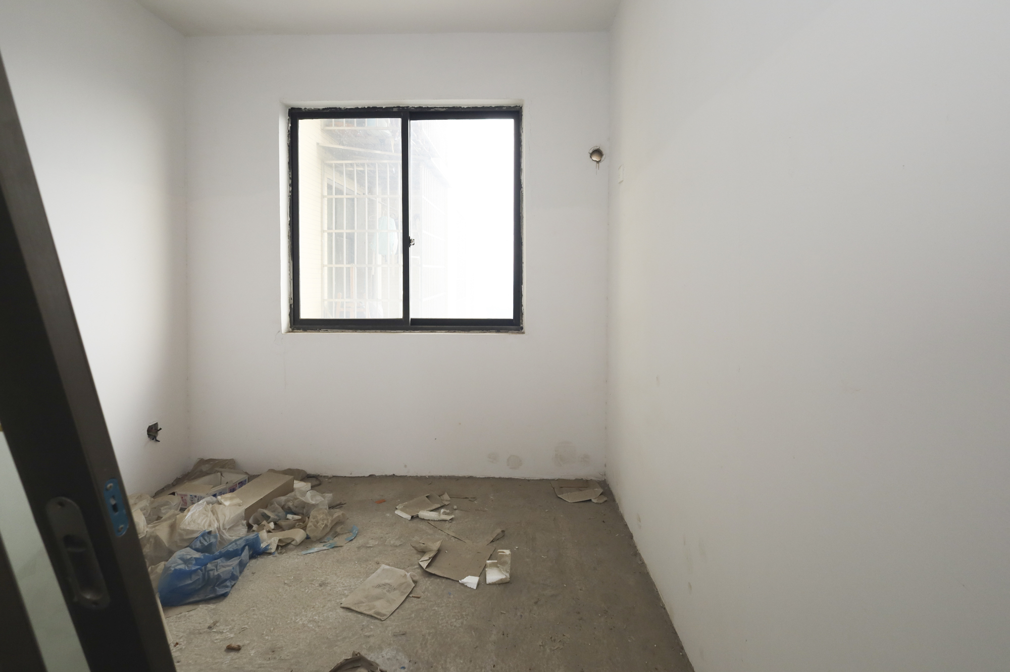 金富北城  3室2厅1卫    45.0万 金富北城  3室2厅1卫    45.0万卧室