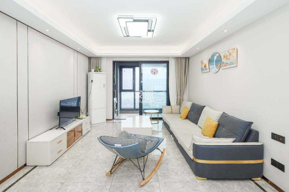 梅溪悦章  3室2厅2卫    150.7万