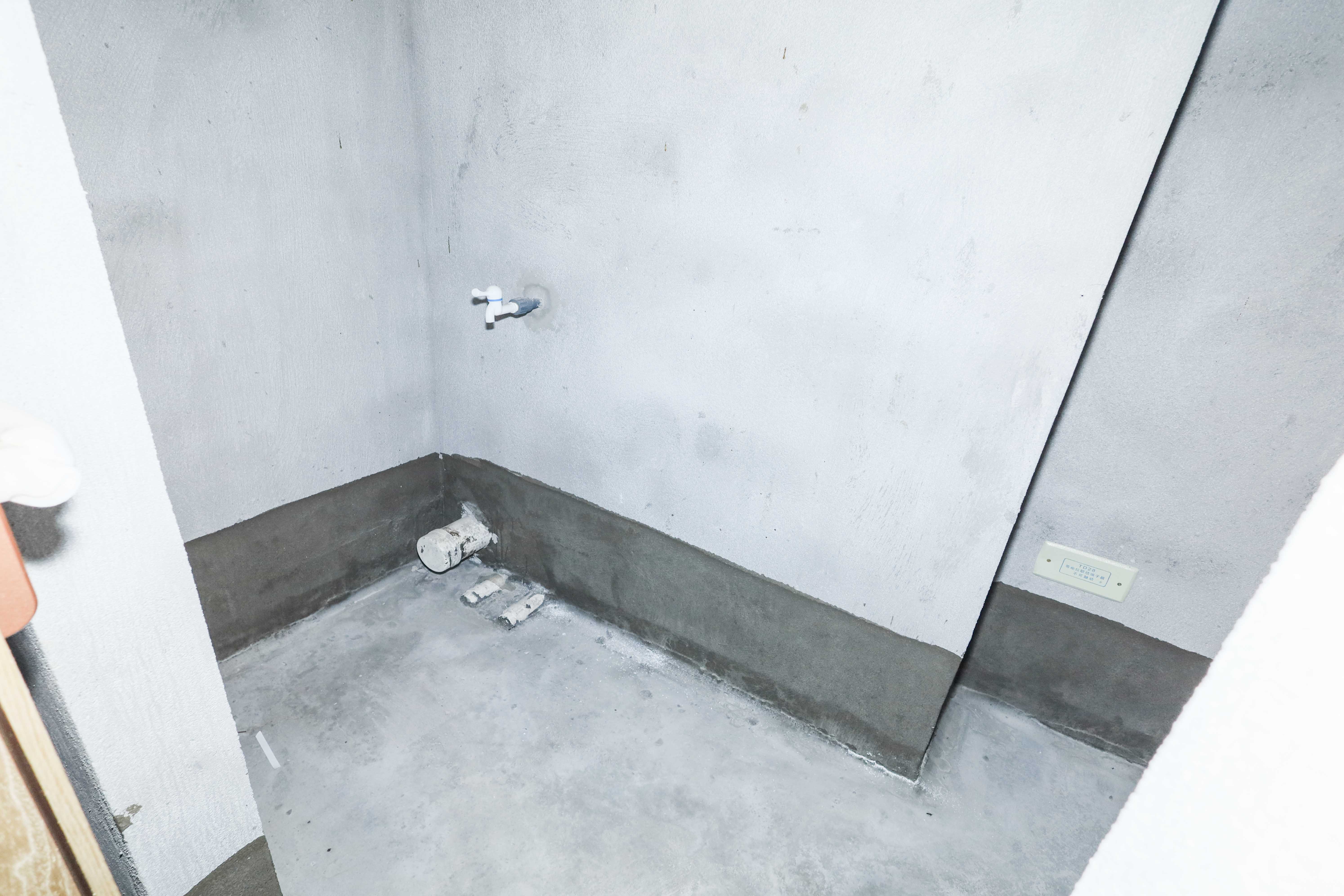 福晟翡翠湾  1室1厅1卫   38.00万卫生间