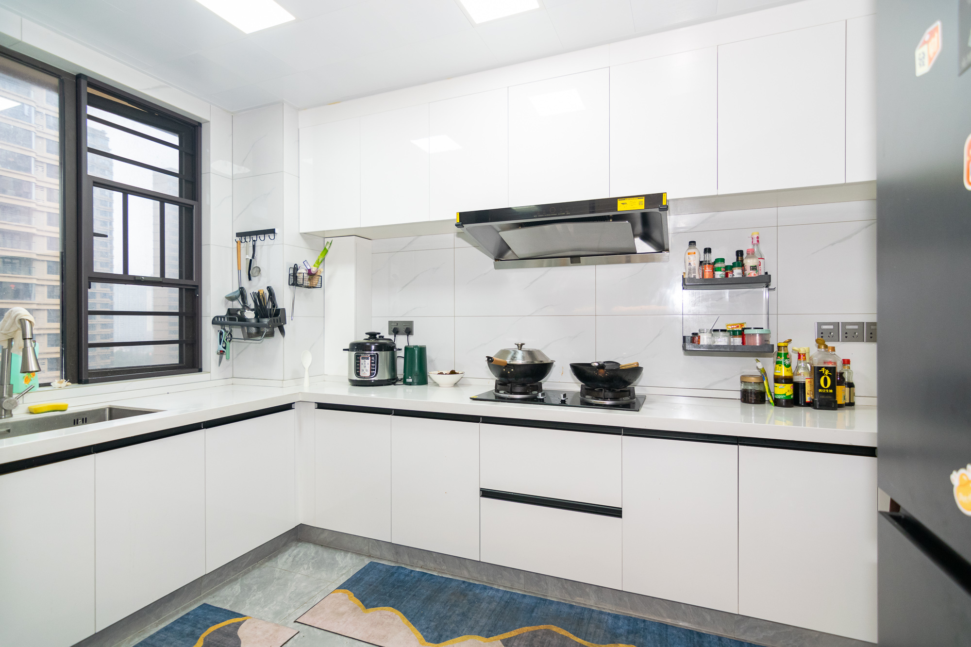 三润城(三润星城) 4室2厅2卫 140.0万 三润城(三润星城) 4室2厅2卫 140.0万厨房