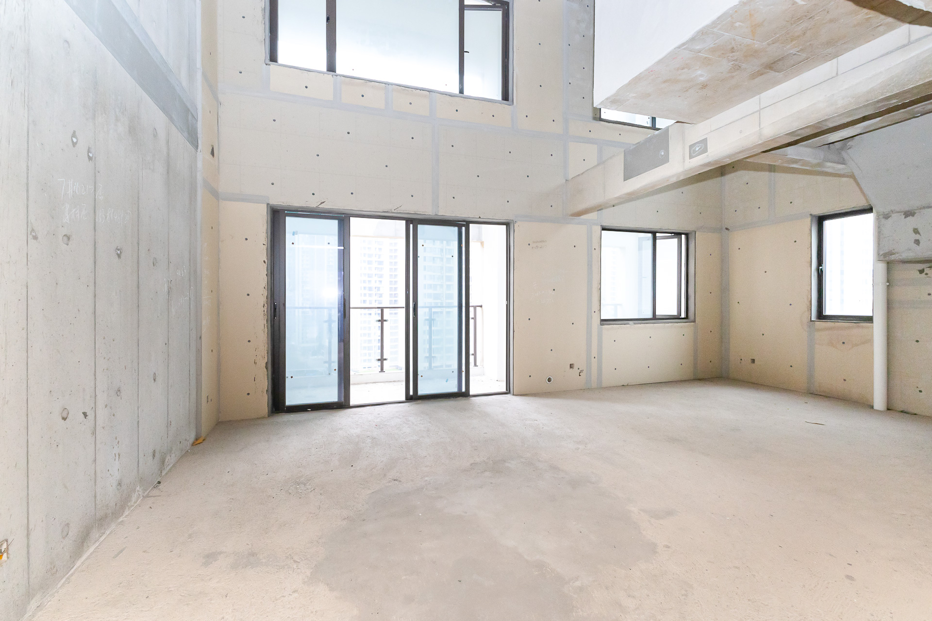 润和湘江天地AB区  4室2厅2卫    150.0万 润和湘江天地AB区  4室2厅2卫    150.0万