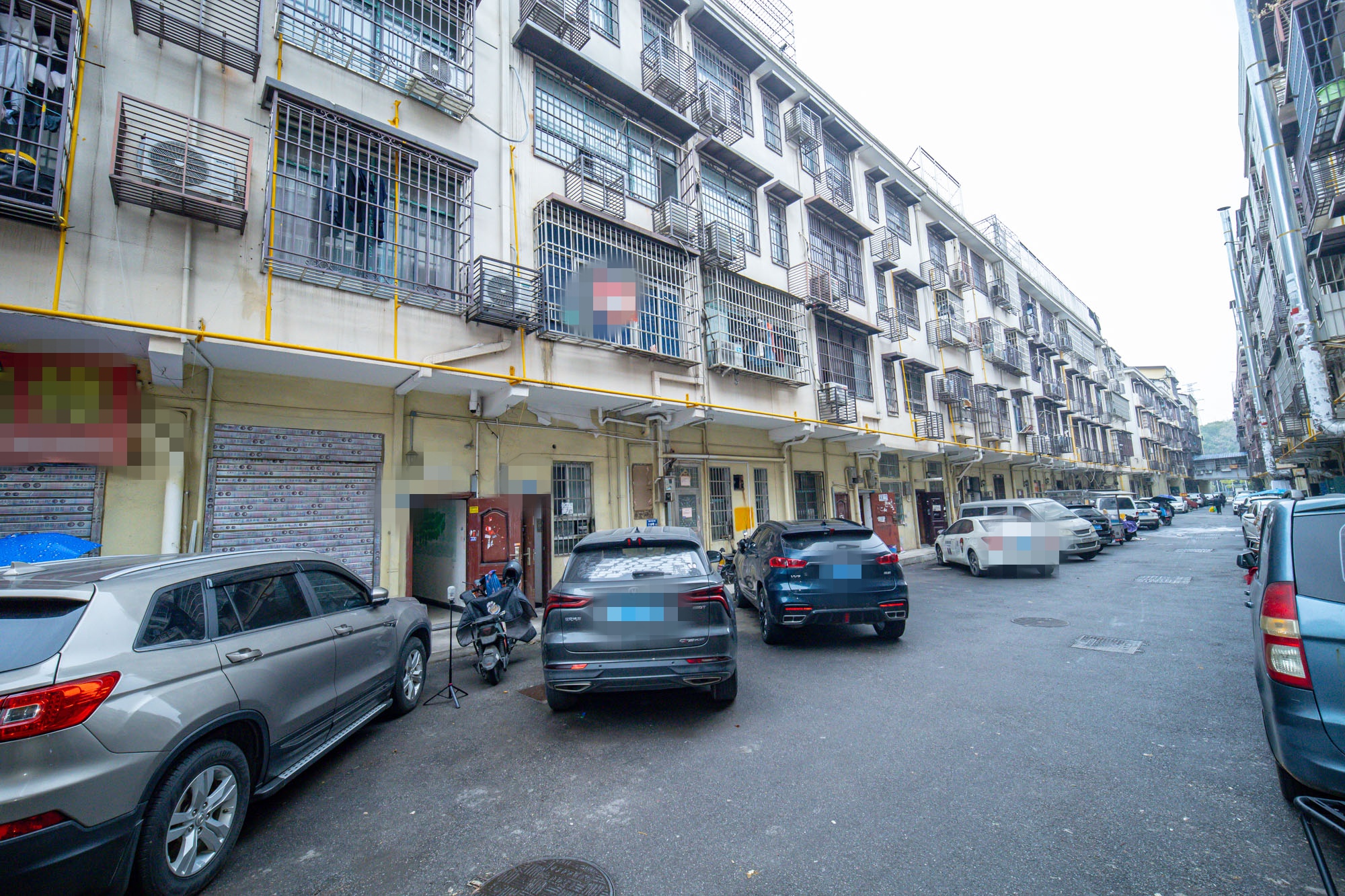 星沙三区 18室18厅18卫 260.0万 星沙三区 18室18厅18卫 260.0万其他