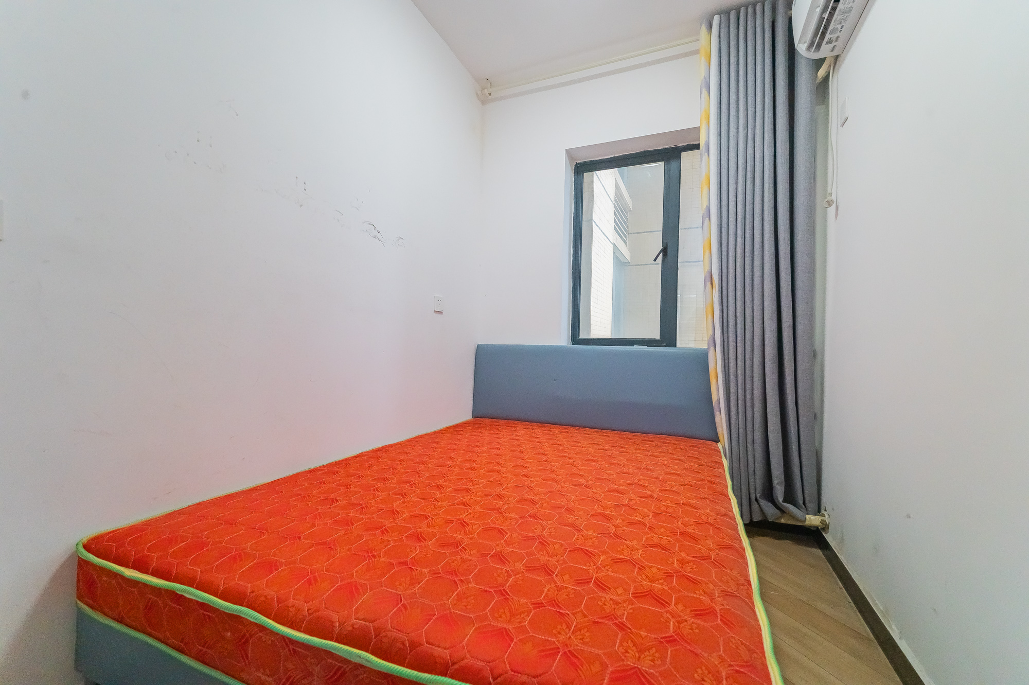 方略城市广场  4室2厅2卫    91.0万 方略城市广场  4室2厅2卫    91.0万卧室