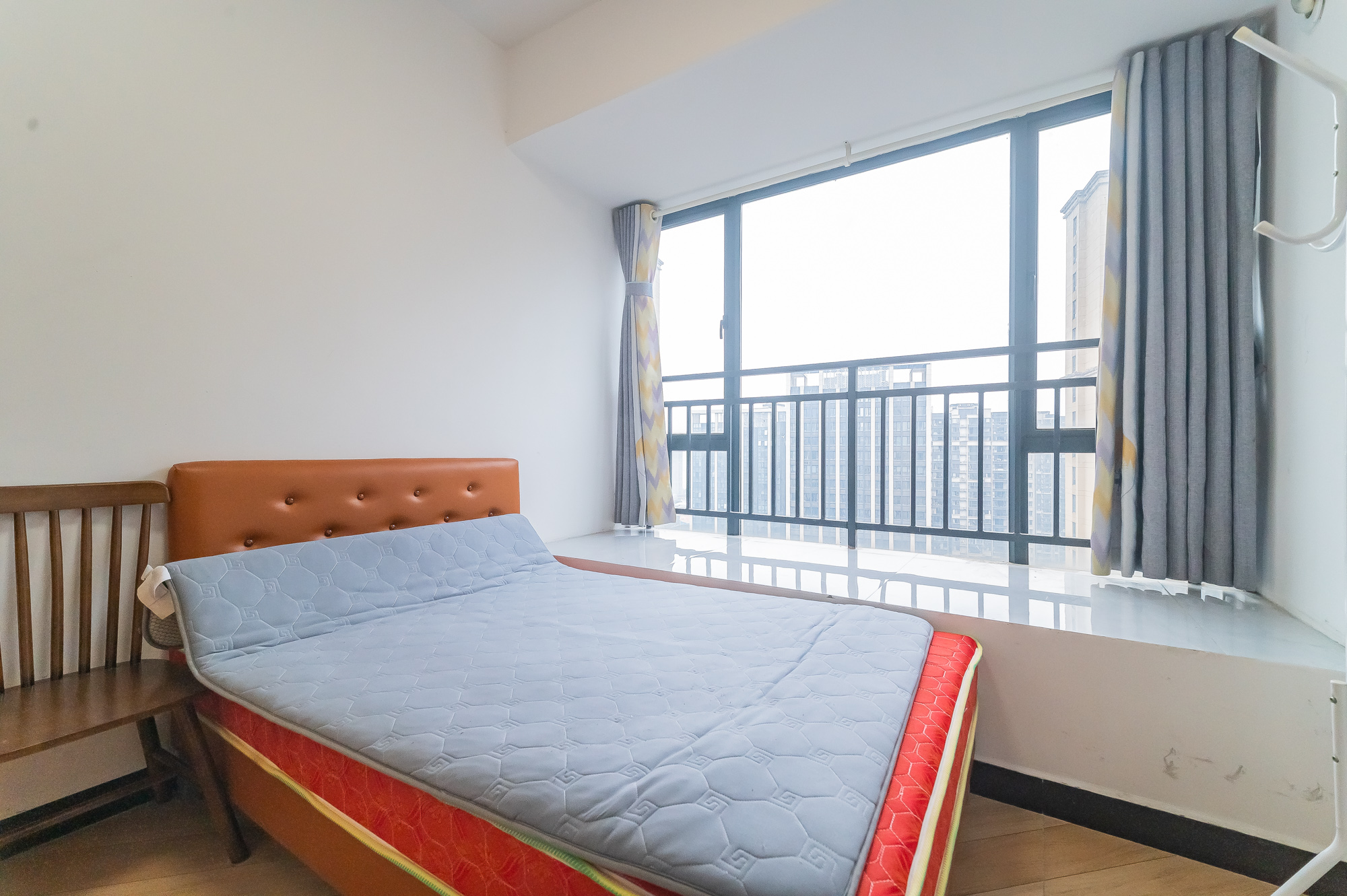 方略城市广场  4室2厅2卫    91.0万 方略城市广场  4室2厅2卫    91.0万卧室