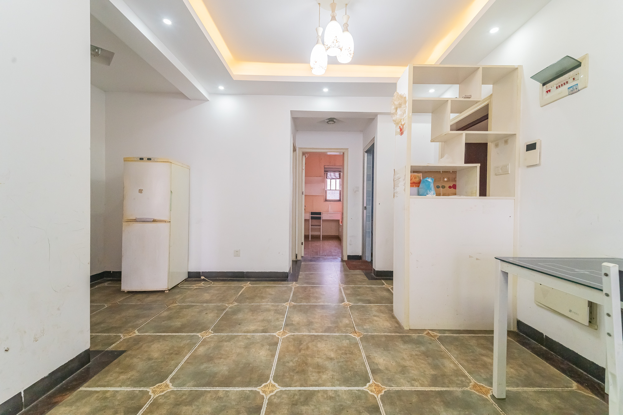 MOMA当代广场 3室2厅1卫 56.38万 MOMA当代广场 3室2厅1卫 56.38万客厅