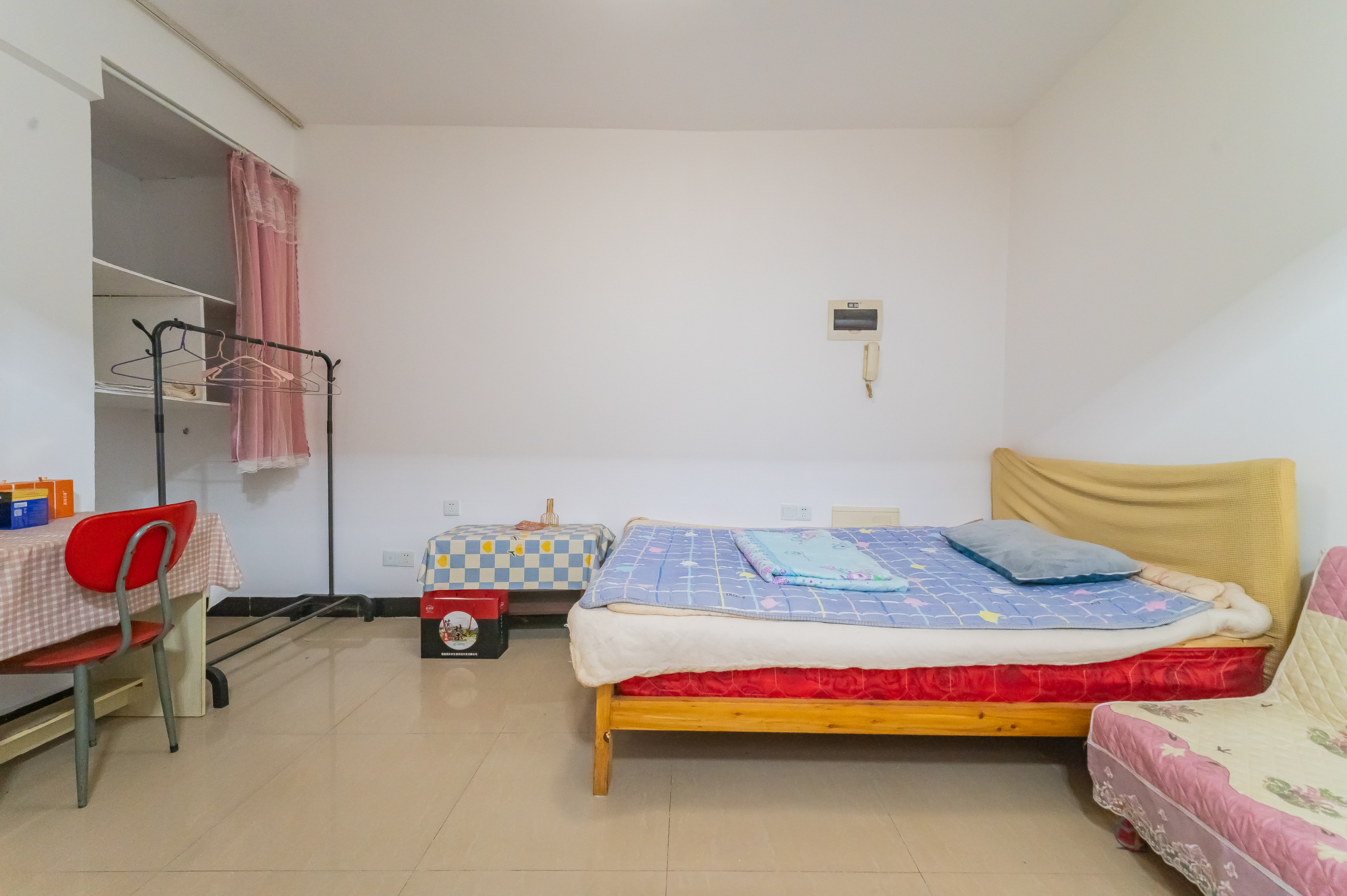 锦璨家园  1室1厅1卫    18.8万 锦璨家园  1室1厅1卫    18.8万客厅