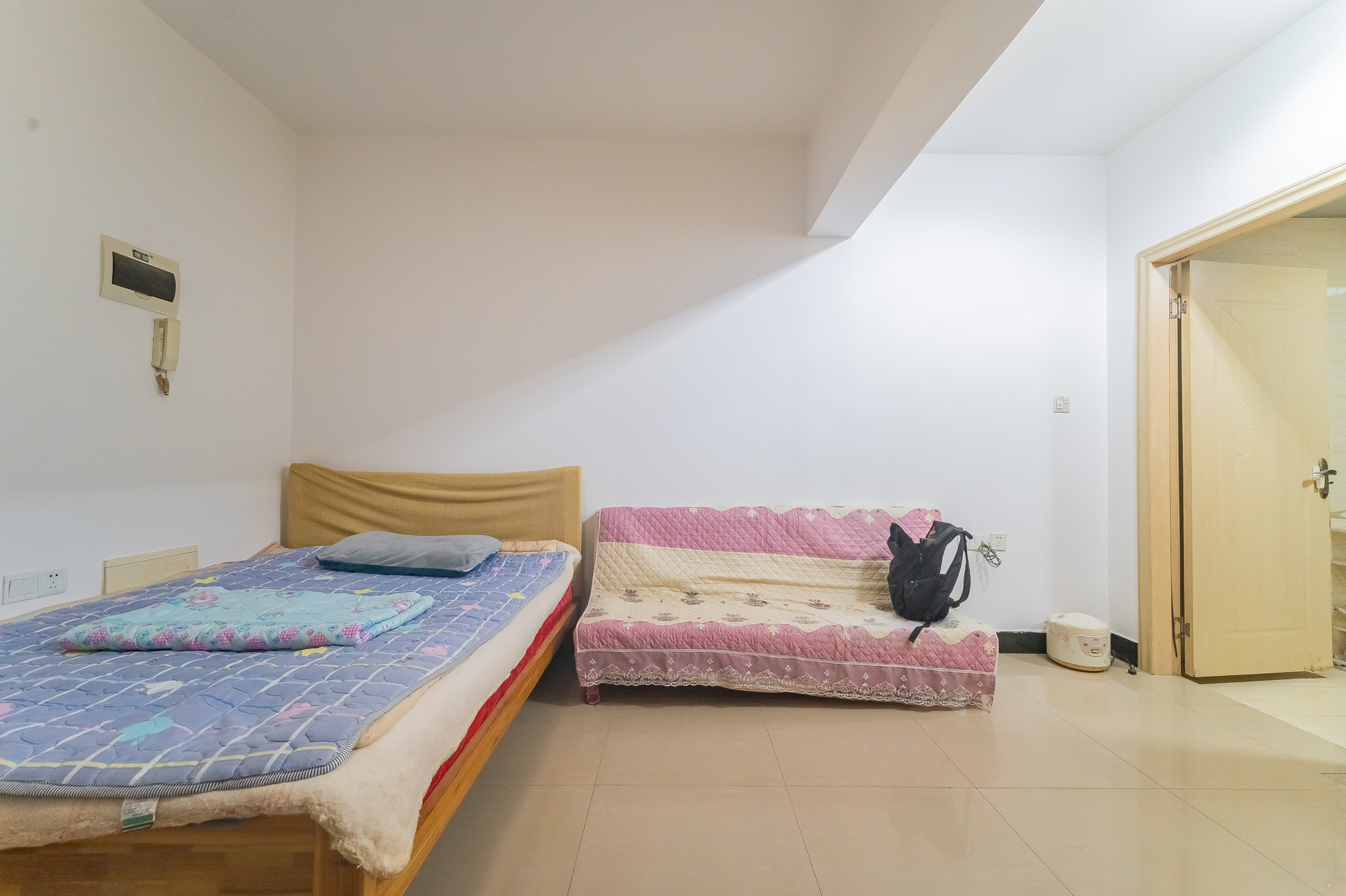 锦璨家园  1室1厅1卫    18.8万 锦璨家园  1室1厅1卫    18.8万客厅