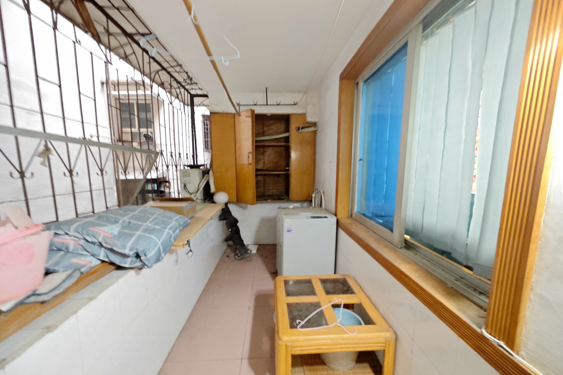 砂子塘社区  1室2厅1卫   46.50万阳台