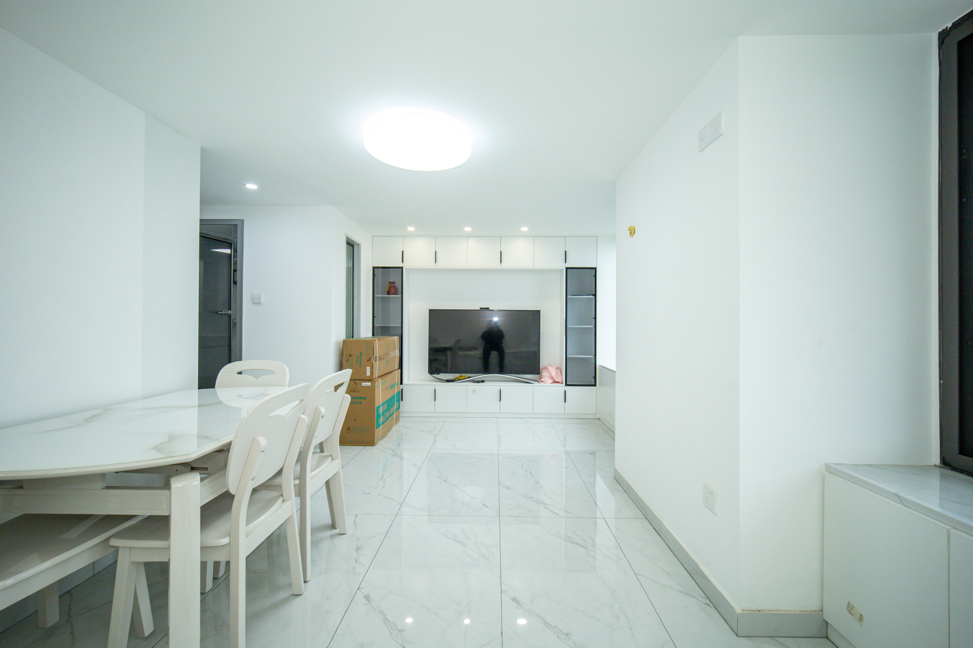 新城悦隽公园 2室2厅2卫 43.0万 新城悦隽公园 2室2厅2卫 43.0万客厅