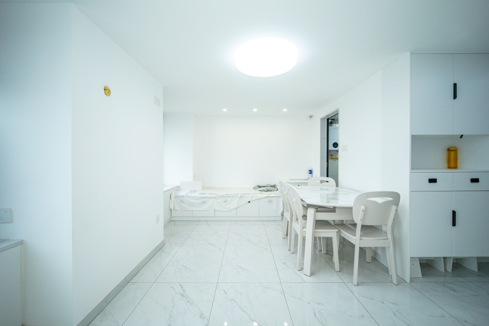 新城悦隽公园 2室2厅2卫 43.0万 新城悦隽公园 2室2厅2卫 43.0万客厅