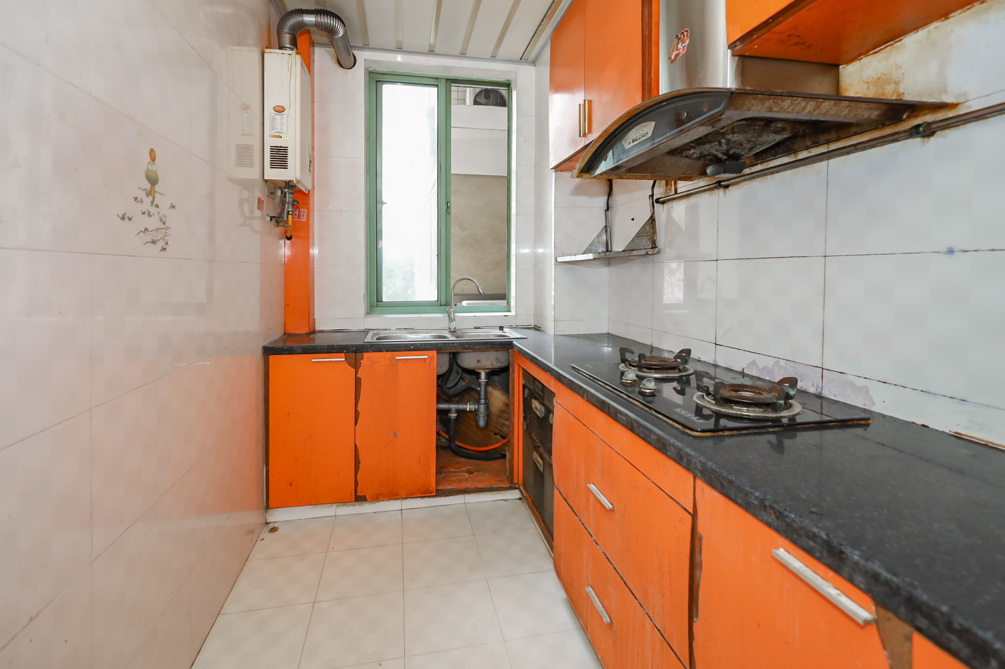 枫树园  3室2厅1卫    92.0万厨房