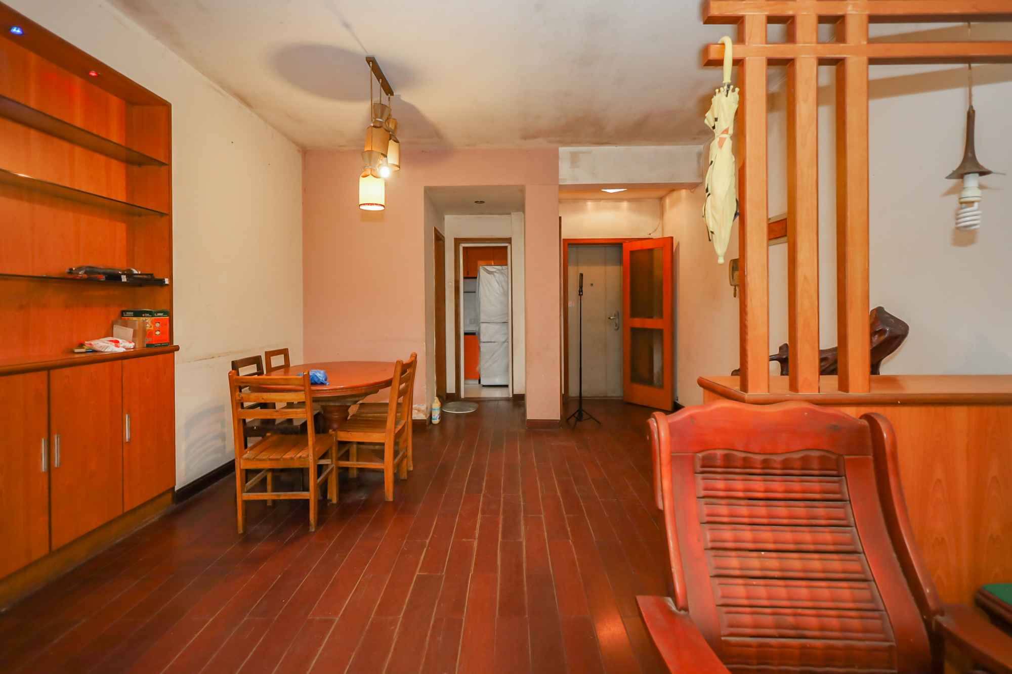 枫树园  3室2厅1卫    92.0万其他