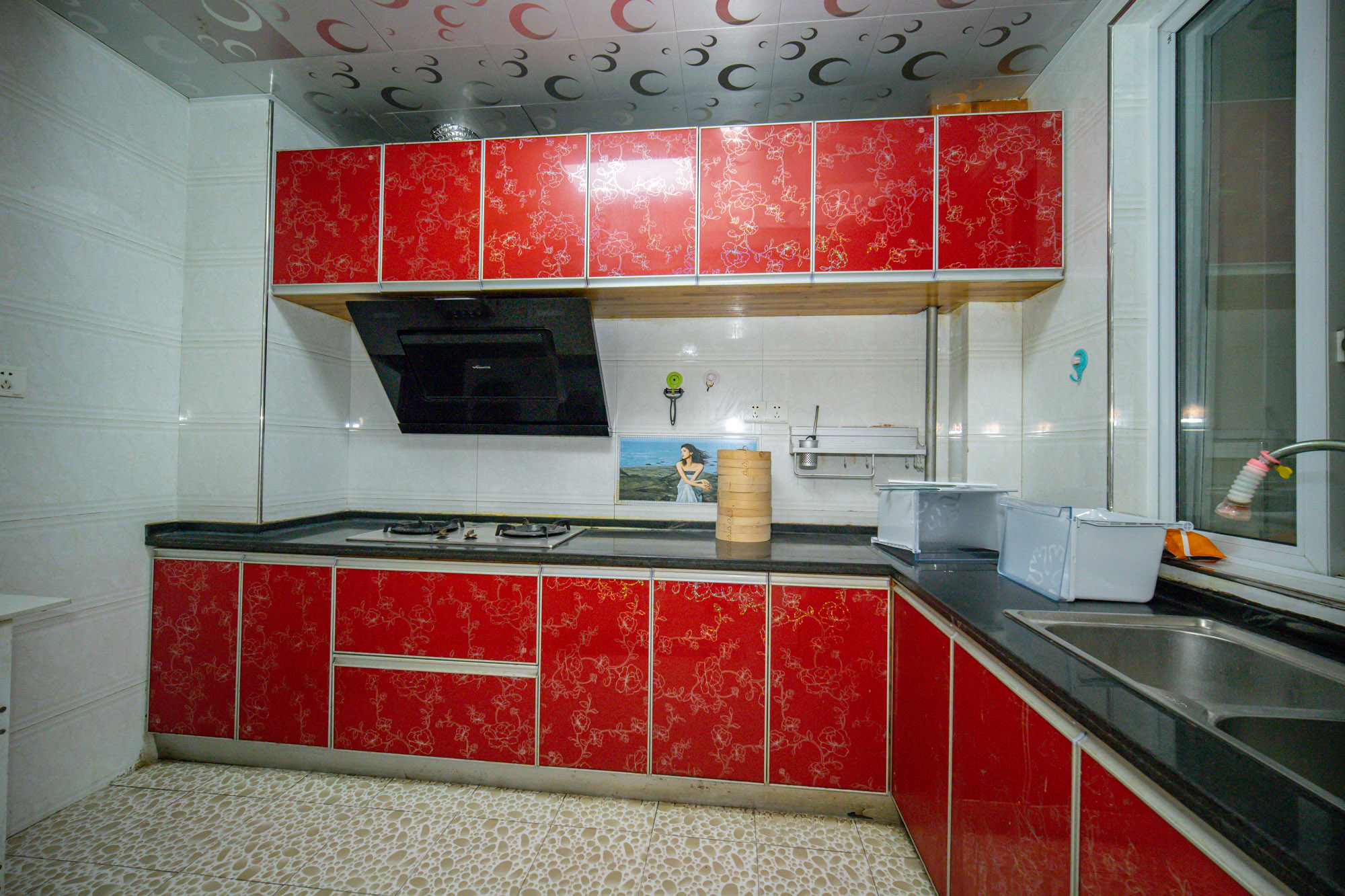 楚天世纪城东苑 1室2厅1卫 74.8万 楚天世纪城东苑 1室2厅1卫 74.8万厨房