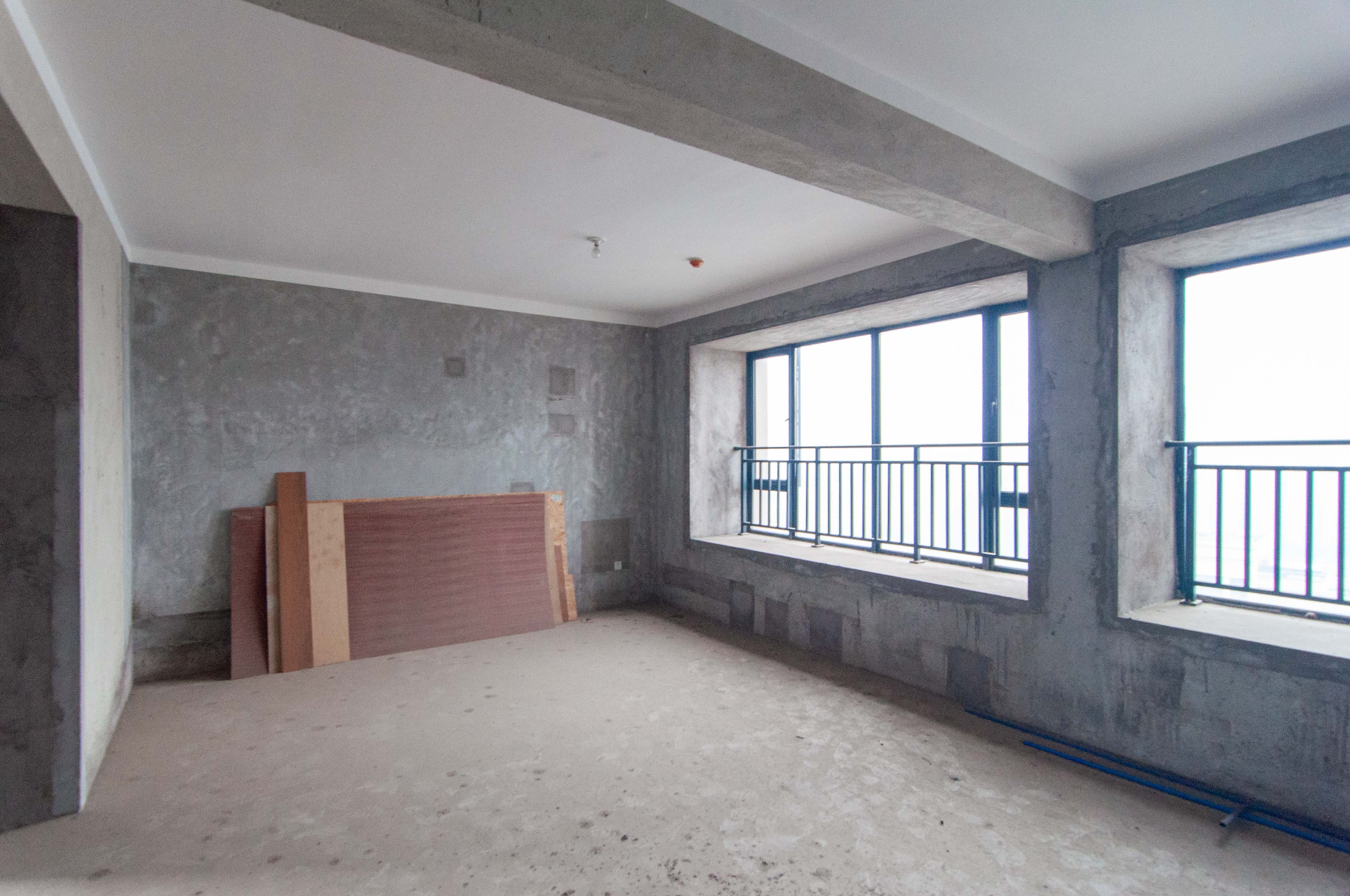 中建梅溪湖中心  4室2厅2卫   520.00万其他