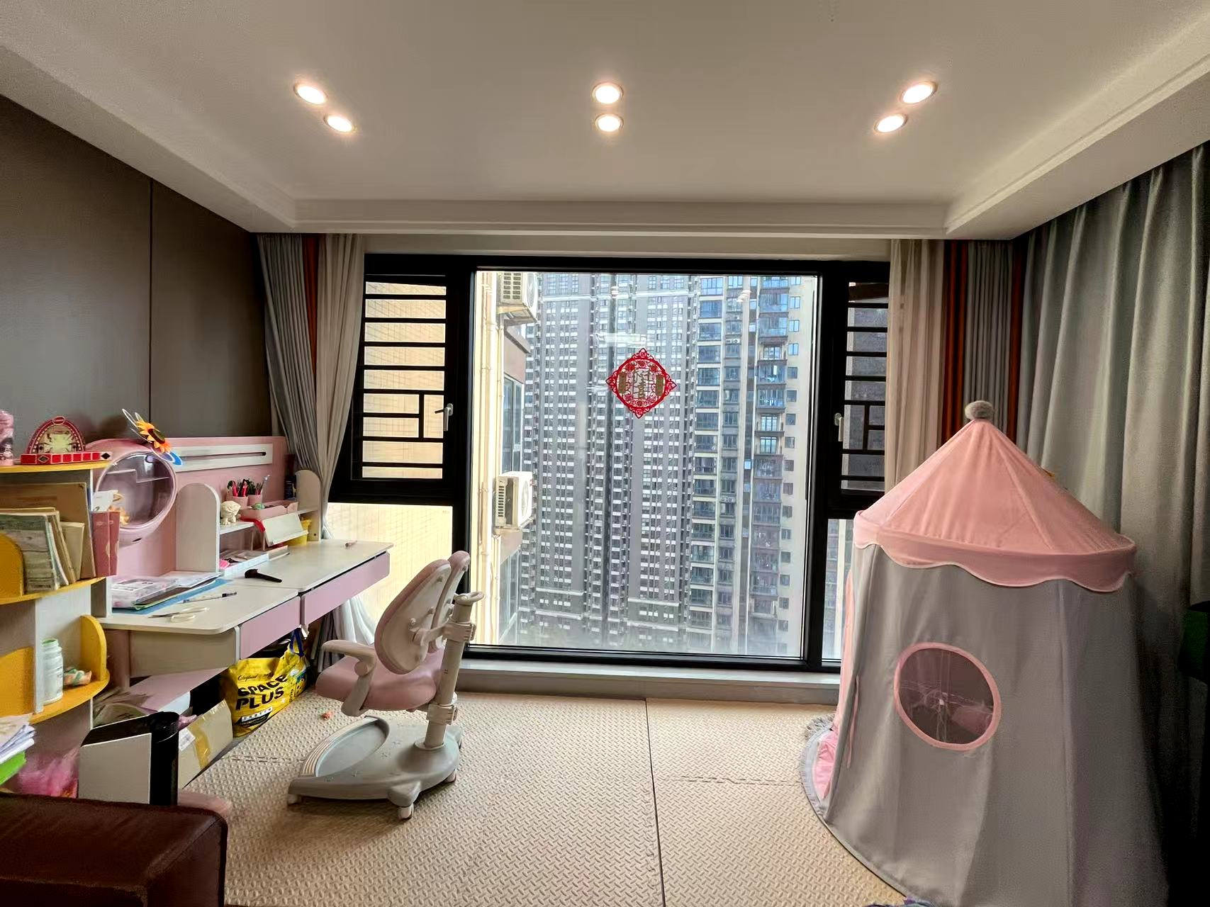 春藤小镇 4室2厅2卫 128.00万 春藤小镇 4室2厅2卫 128.00万室内图