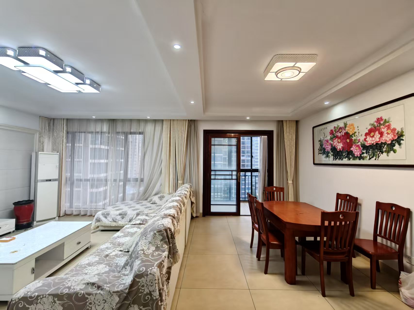 庐山春天早安华晨  4室1厅2卫    81.0万 庐山春天早安华晨  4室1厅2卫    81.0万