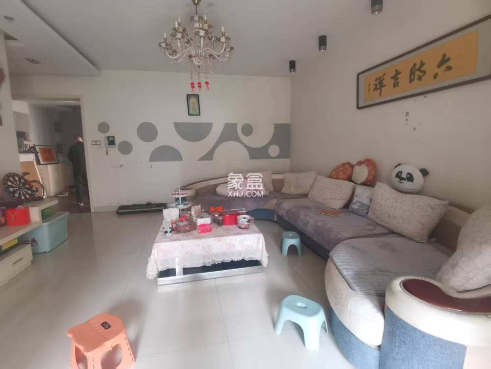 城市风景  3室2厅2卫   54.80万