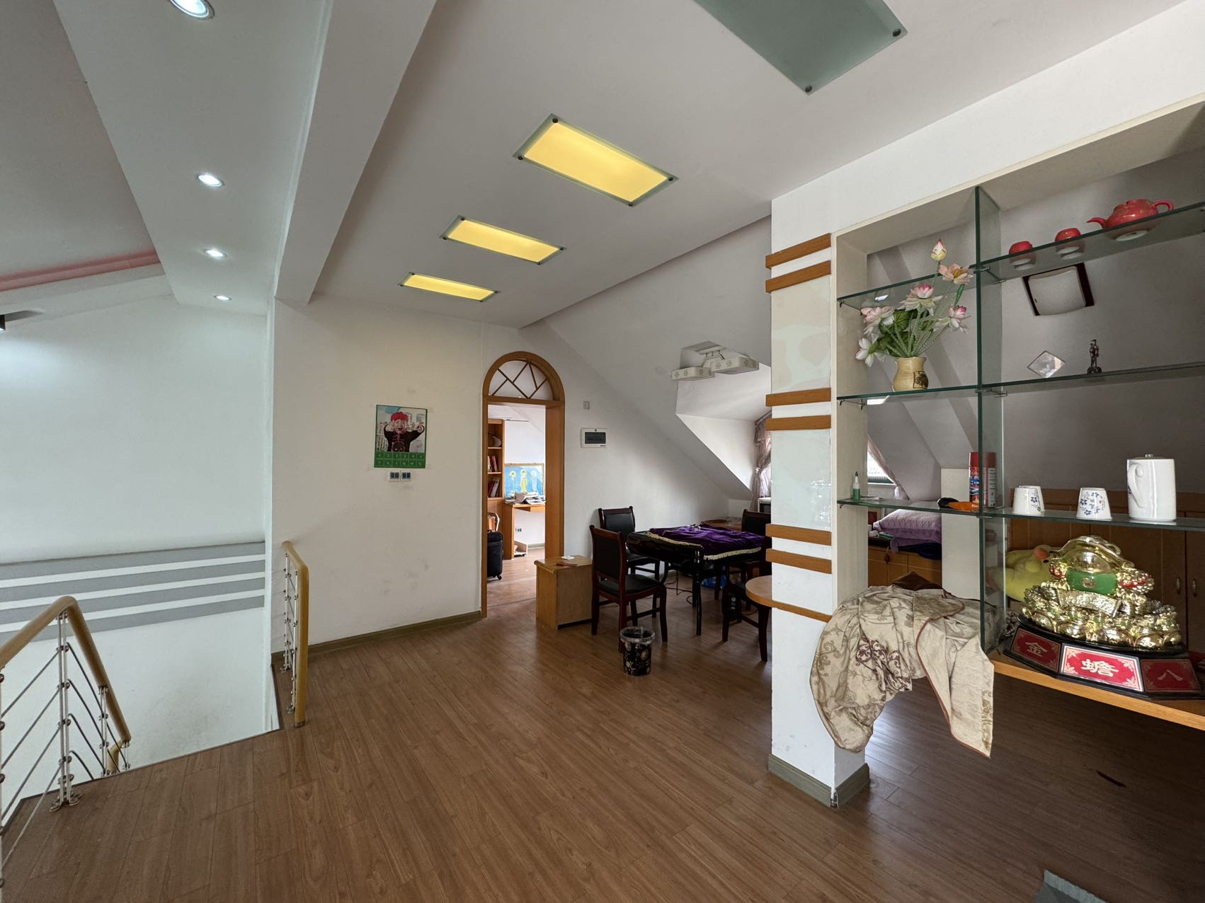 尚格名城天香国舍  5室3厅3卫    62.8万 尚格名城天香国舍  5室3厅3卫    62.8万室内图