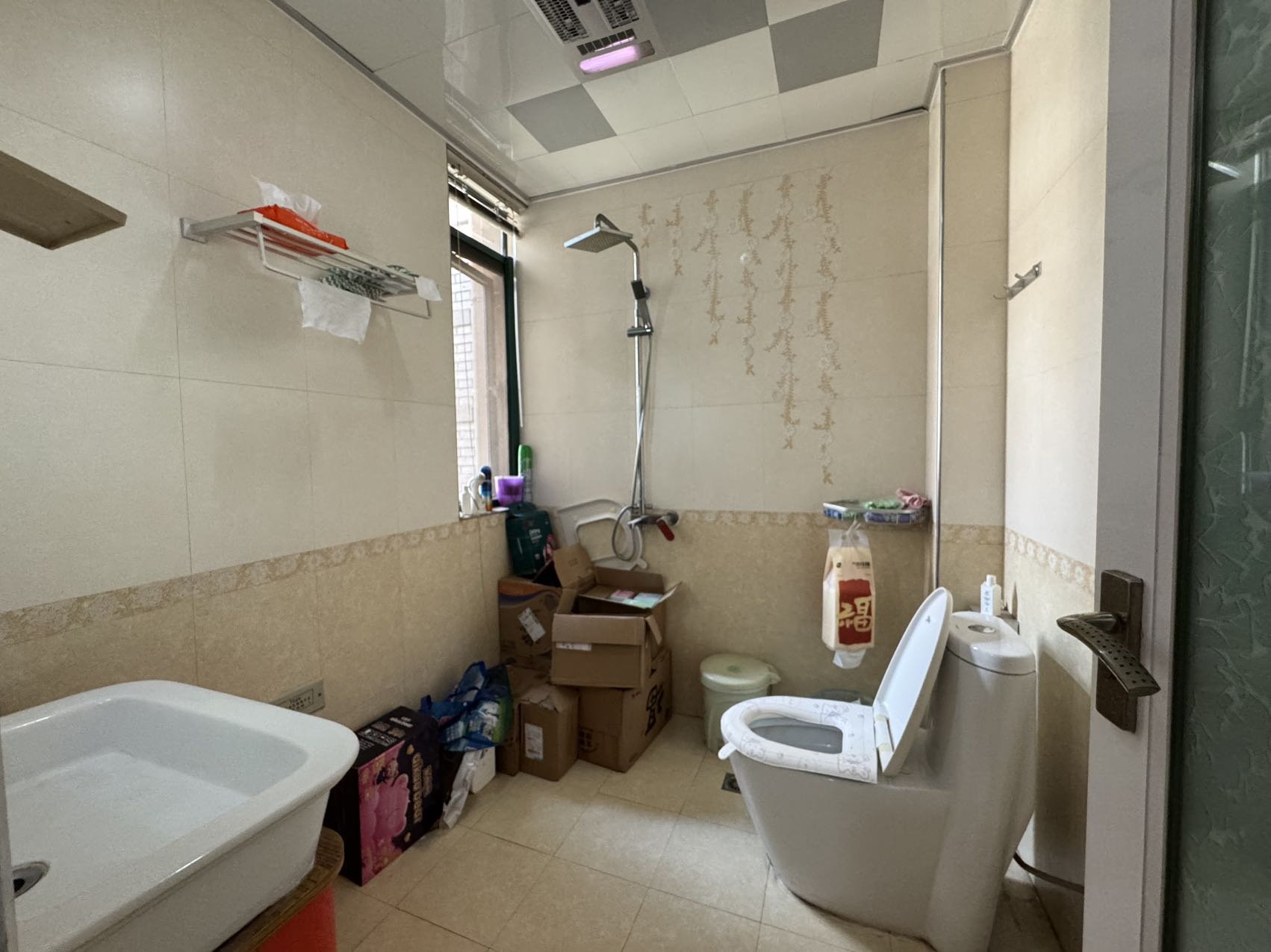 尚格名城天香国舍  5室3厅3卫    62.8万 尚格名城天香国舍  5室3厅3卫    62.8万室内图