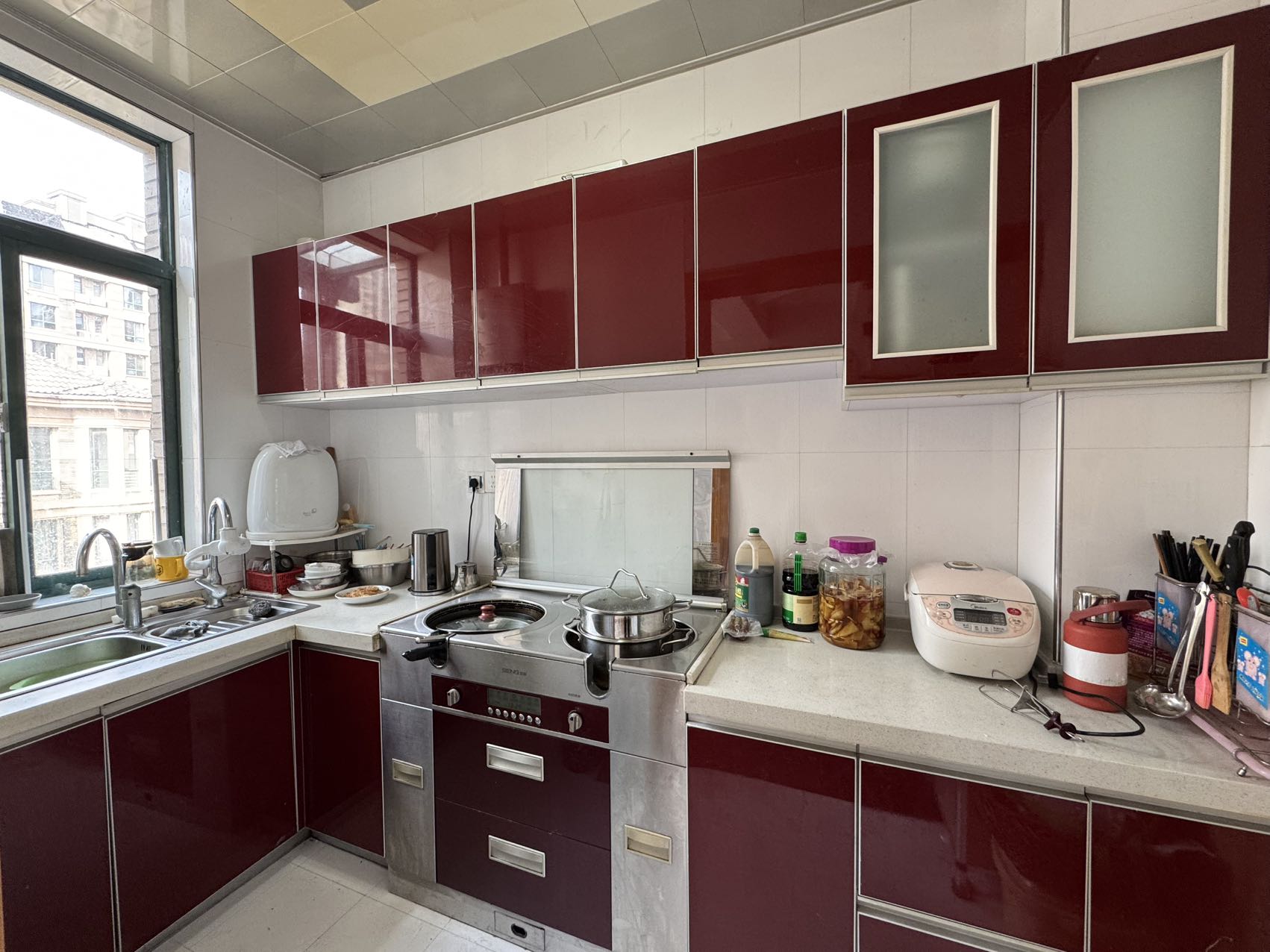 尚格名城天香国舍  5室3厅3卫    62.8万 尚格名城天香国舍  5室3厅3卫    62.8万室内图