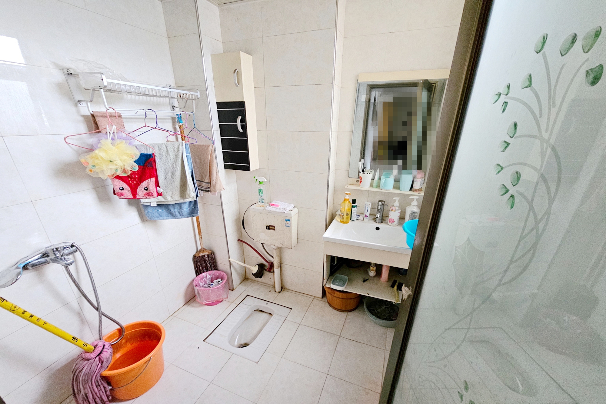 新华都万家城  3室2厅2卫    86.0万 新华都万家城  3室2厅2卫    86.0万卫生间