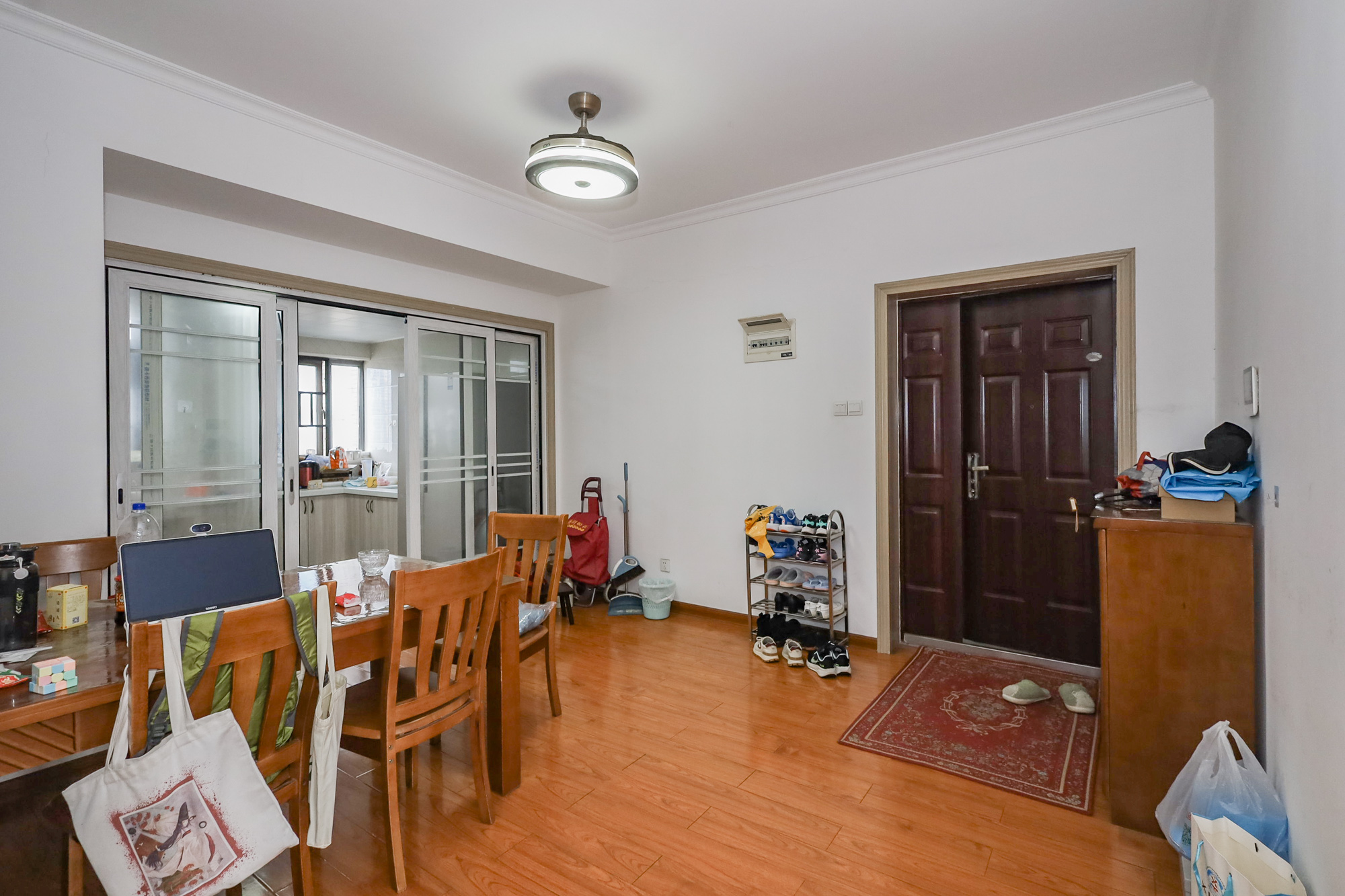 八方小区C区 3室2厅2卫 370.0万 八方小区C区 3室2厅2卫 370.0万其他