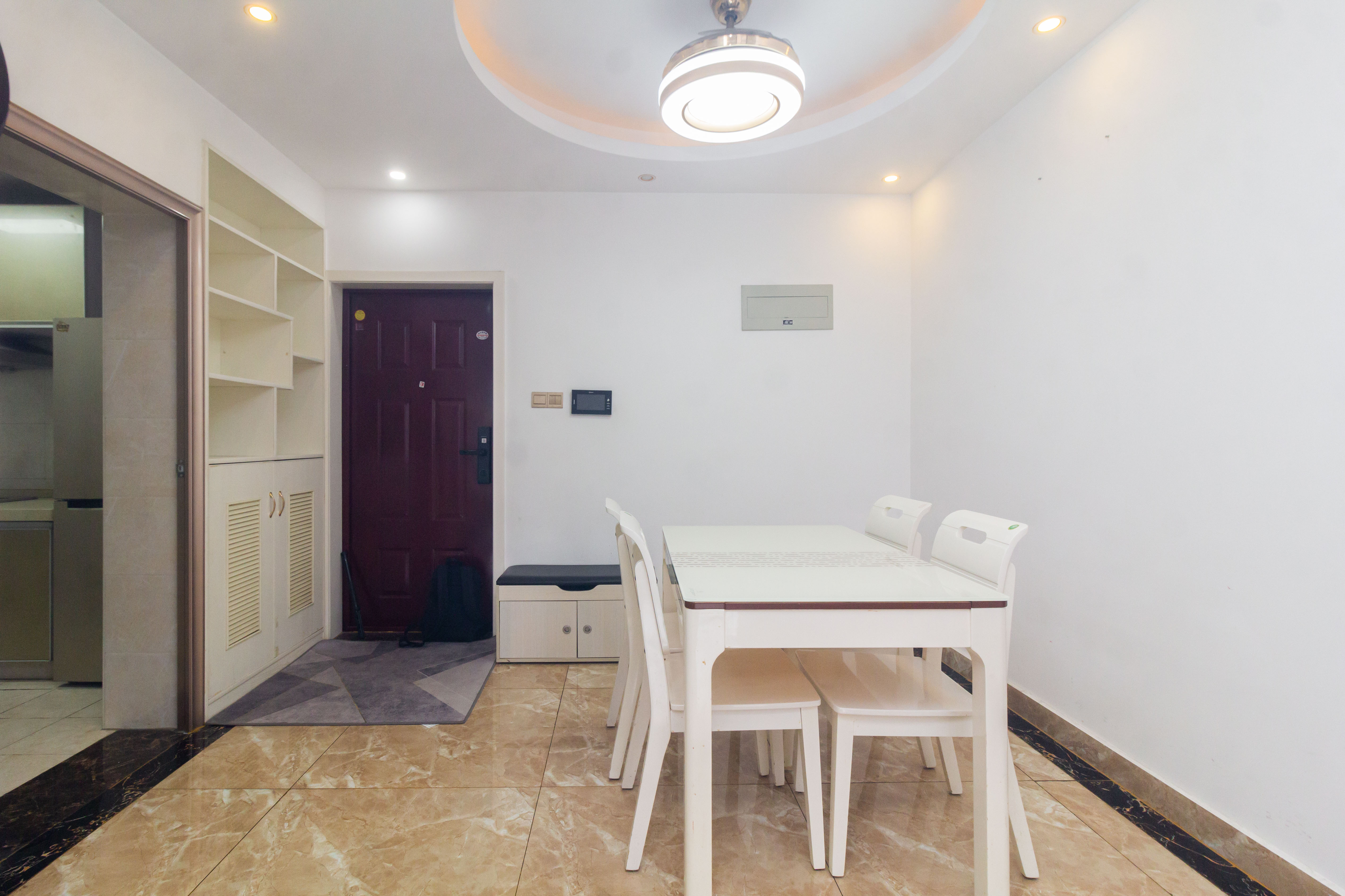 中国铁建国际城二期  2室1厅1卫    48.8万 中国铁建国际城二期  2室1厅1卫    48.8万客厅