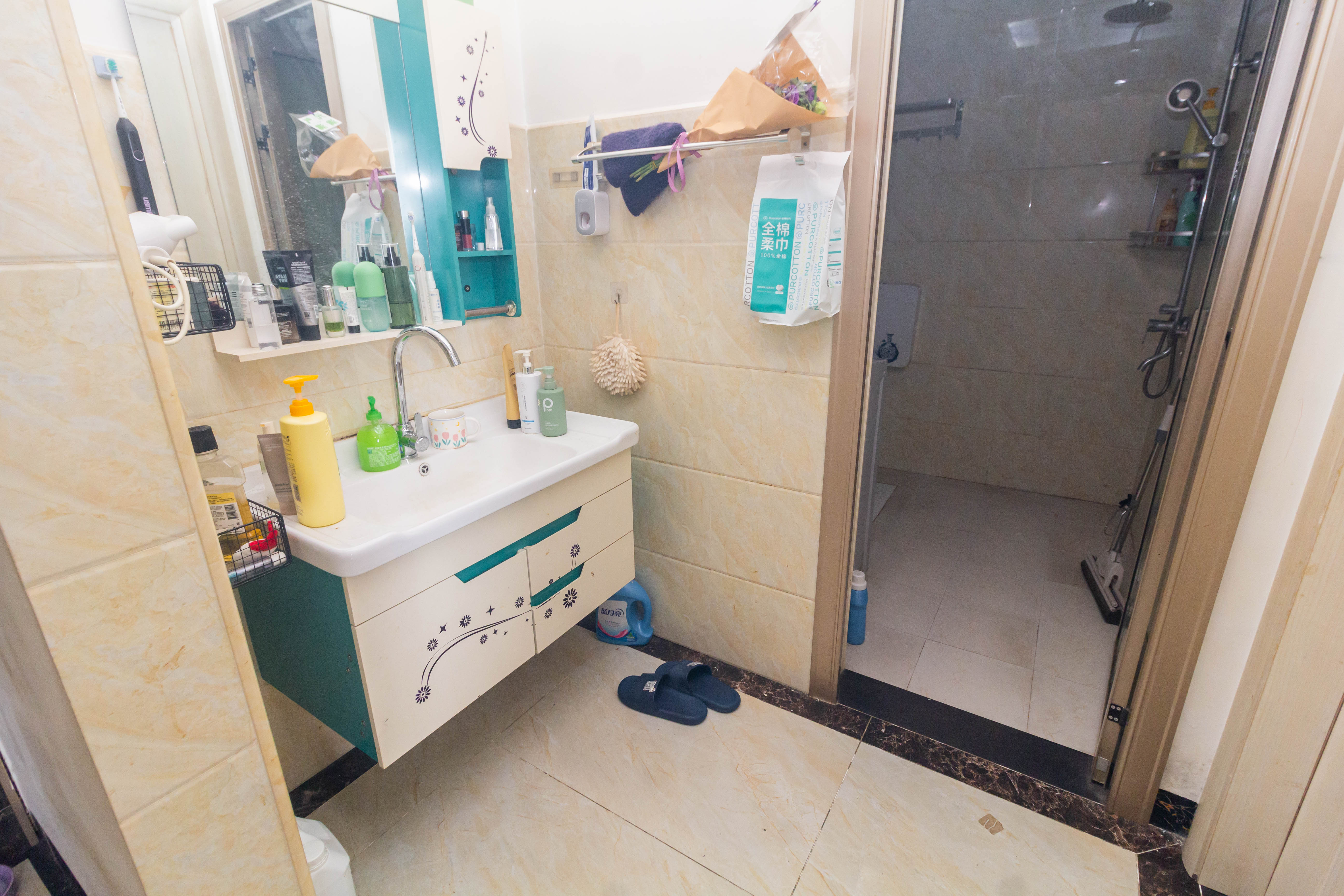 爵世名邸东湖(东湖壹号企业总部基地)  2室2厅1卫    52.0万 爵世名邸东湖(东湖壹号企业总部基地)  2室2厅1卫    52.0万卫生间