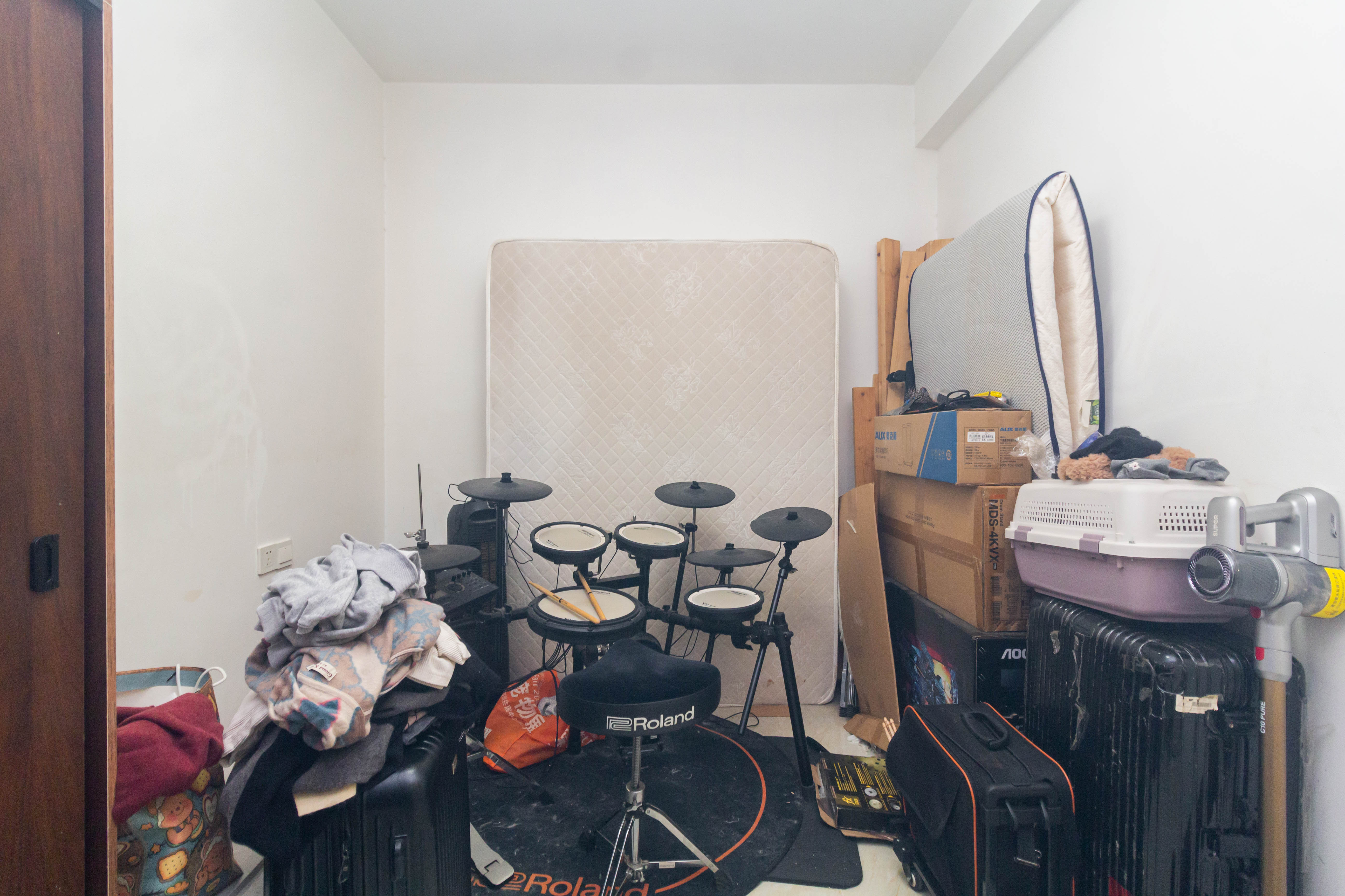 爵世名邸东湖(东湖壹号企业总部基地)  2室2厅1卫    52.0万 爵世名邸东湖(东湖壹号企业总部基地)  2室2厅1卫    52.0万卧室