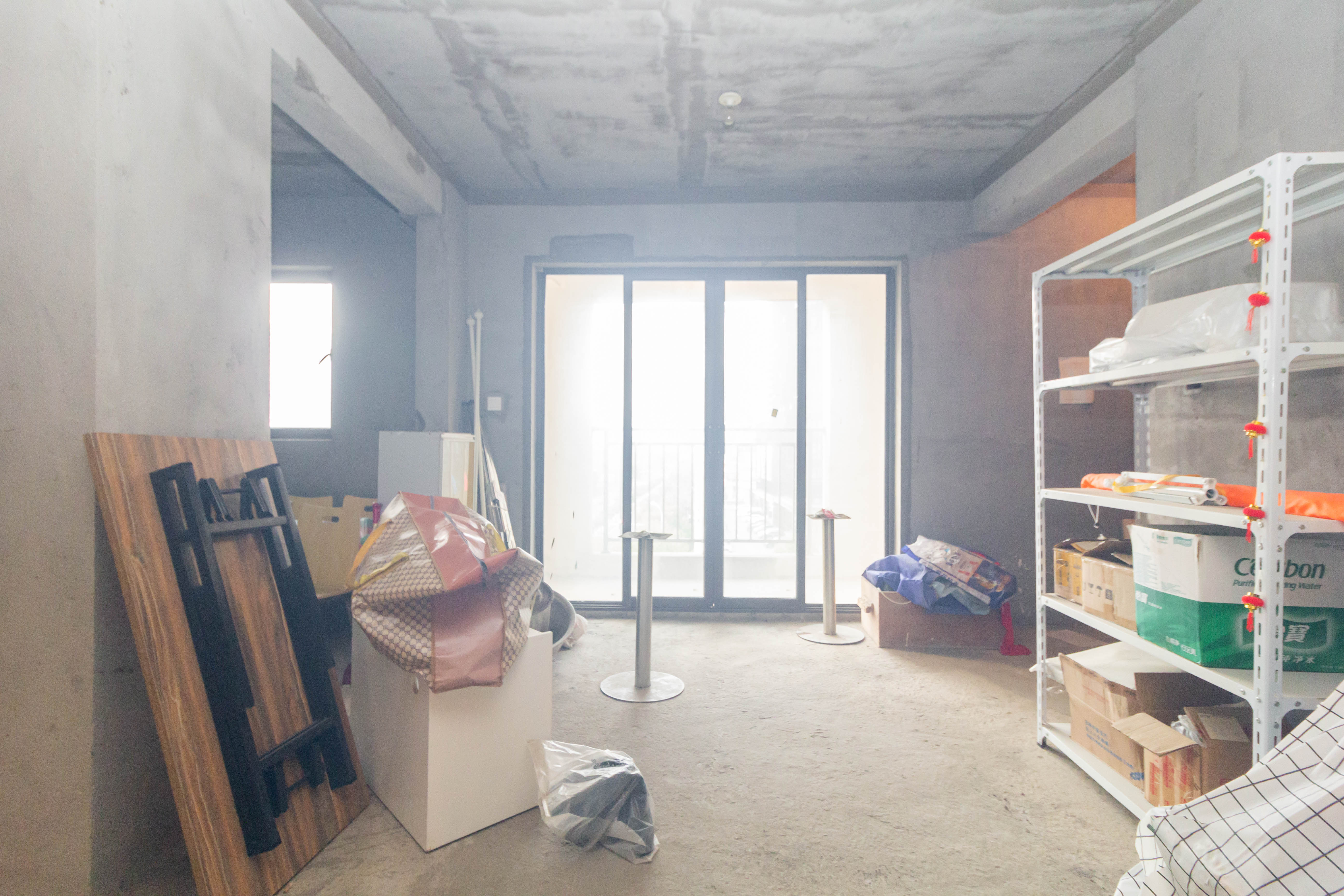 中交中央公园D1区 4室2厅2卫 128.0万 中交中央公园D1区 4室2厅2卫 128.0万客厅