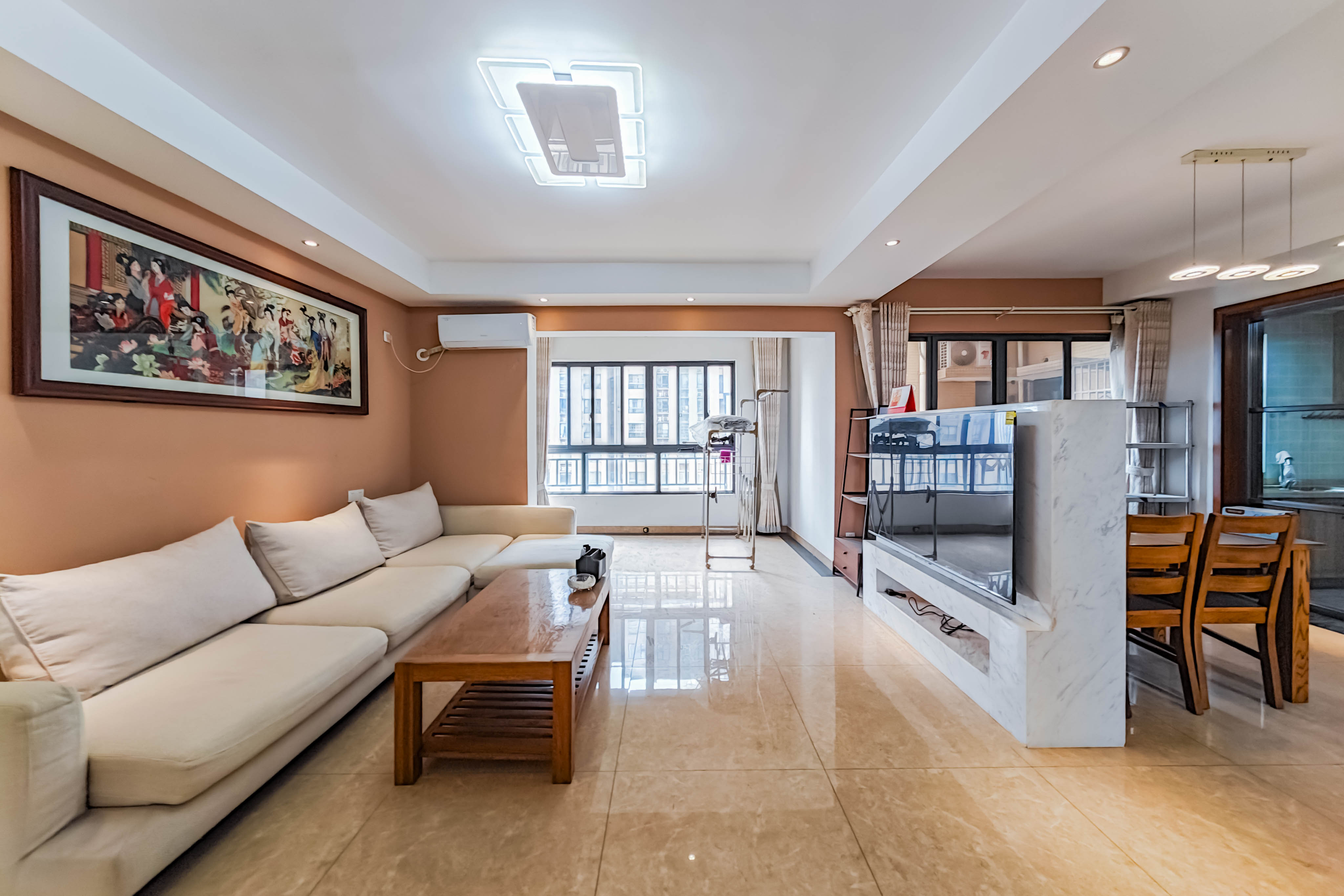 香樟兰亭(朗峰苑)  4室2厅2卫    148.0万 香樟兰亭(朗峰苑)  4室2厅2卫    148.0万