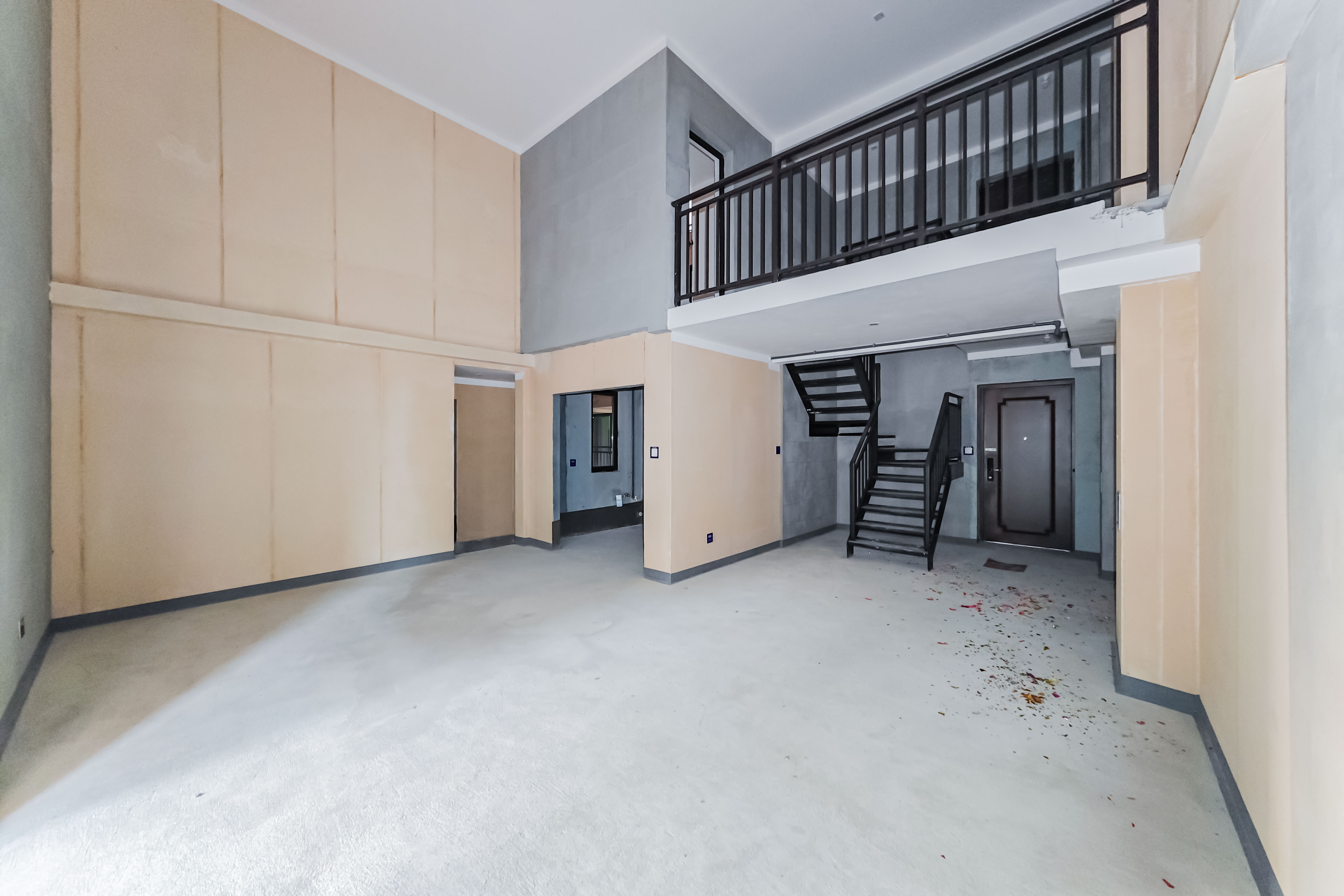 建发玖洲观澜  4室2厅2卫   195.00万