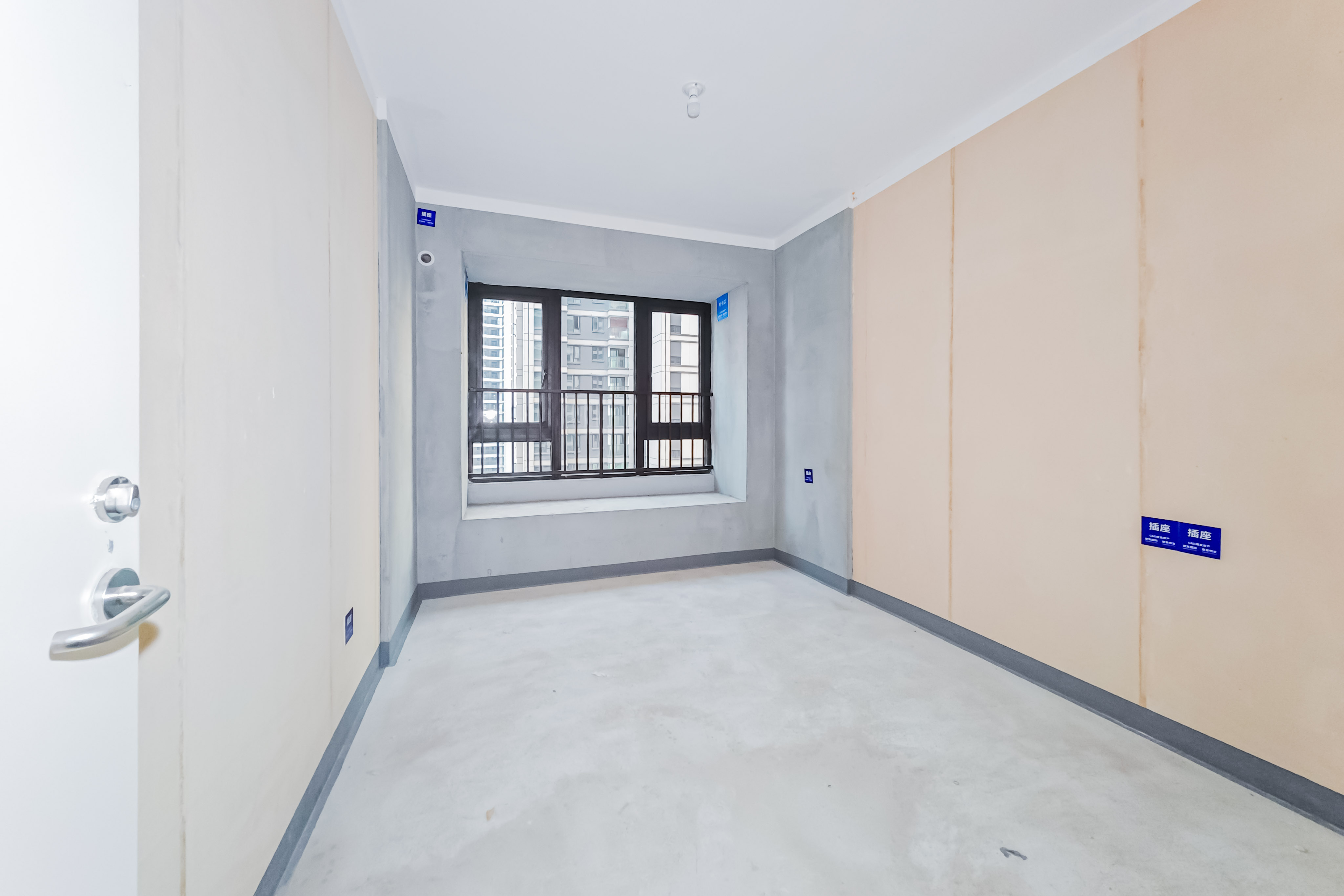 建发玖洲观澜  4室2厅2卫   195.00万其他