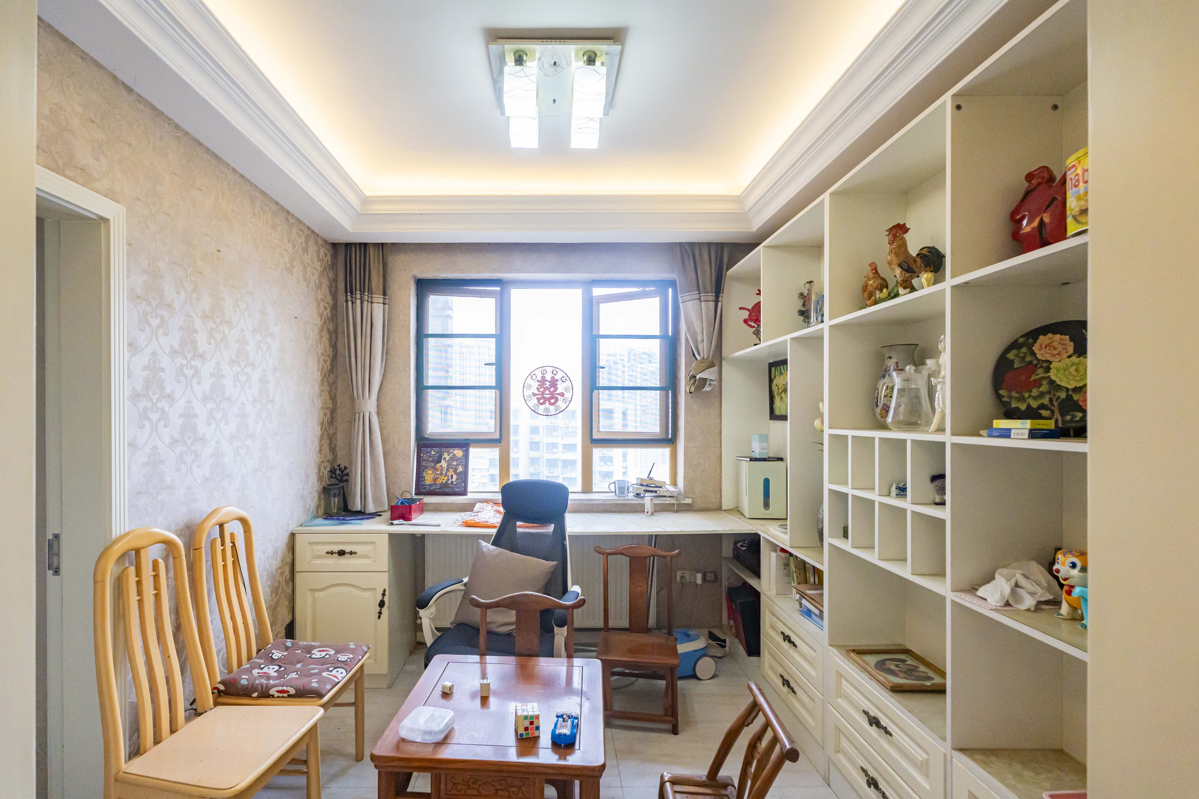 天健芙蓉盛世一期  3室2厅2卫    150.0万 天健芙蓉盛世一期  3室2厅2卫    150.0万客厅